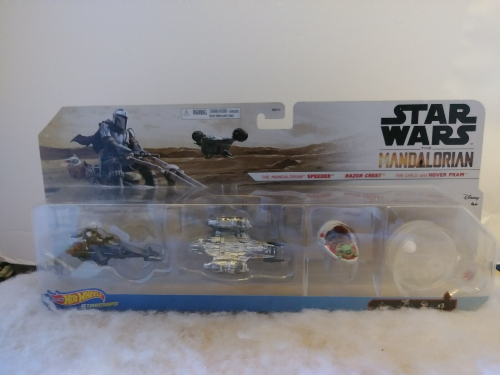 Hot Wheels Star Wars The Mandalorian Speeder Razor Crest The Child w/Hover Pram