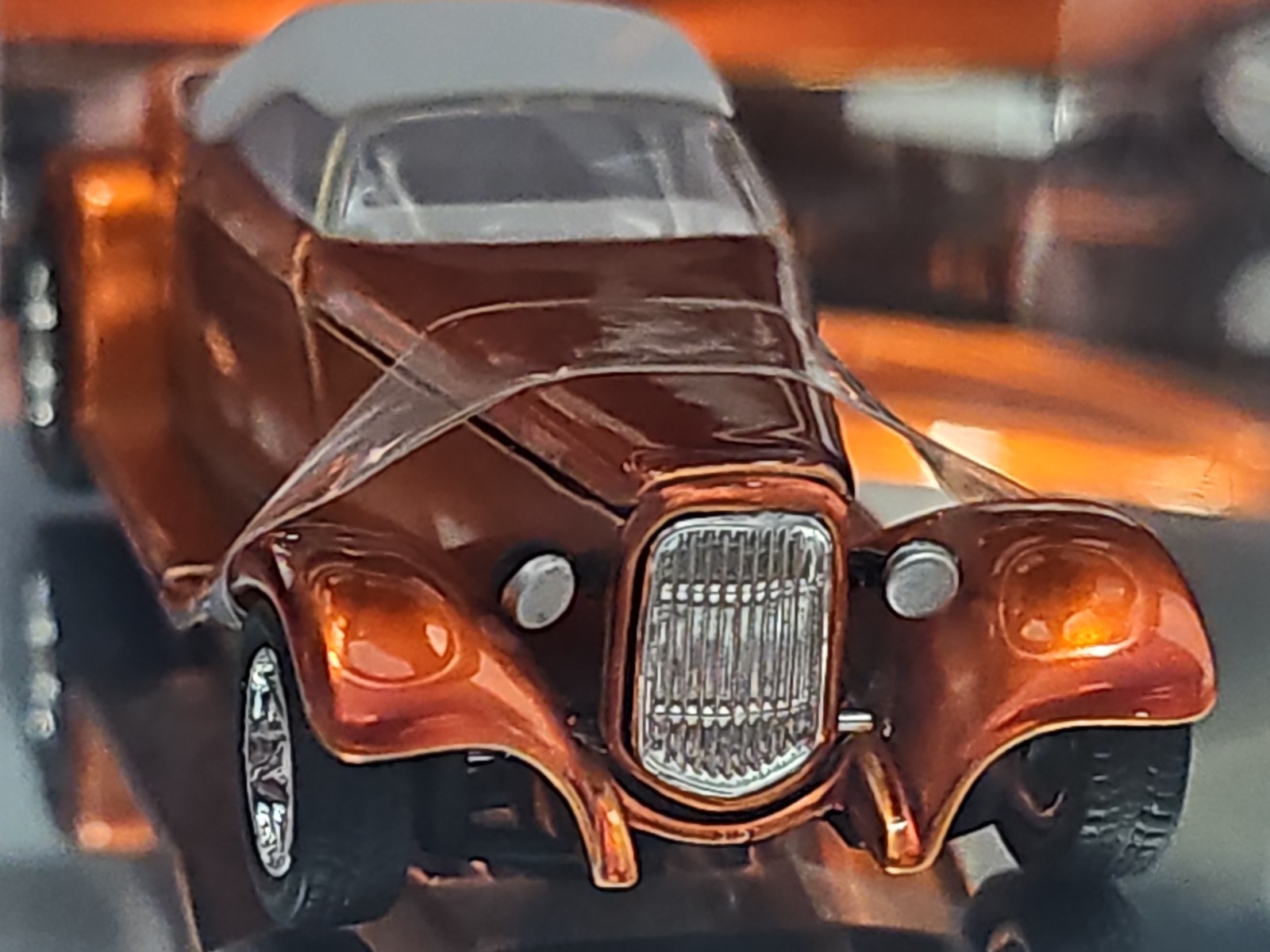 Vntg 2003 Hot Wheels Oil Can Drop Tops Series 0032 Roadster 1:64 Diecast Car 4/4