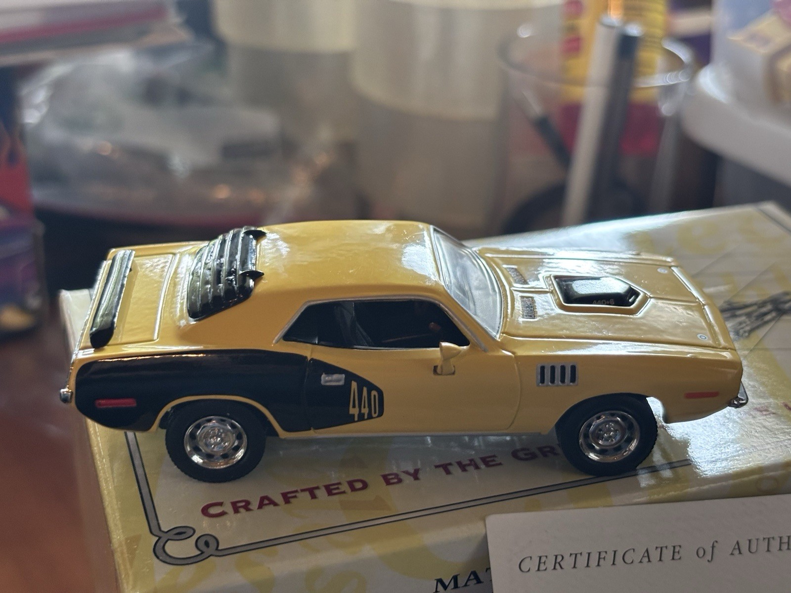 Matchbox 1971 Plymouth Cuda 440 6-Pack Mopar Muscle Car YMC02-M 1:43 Yellow