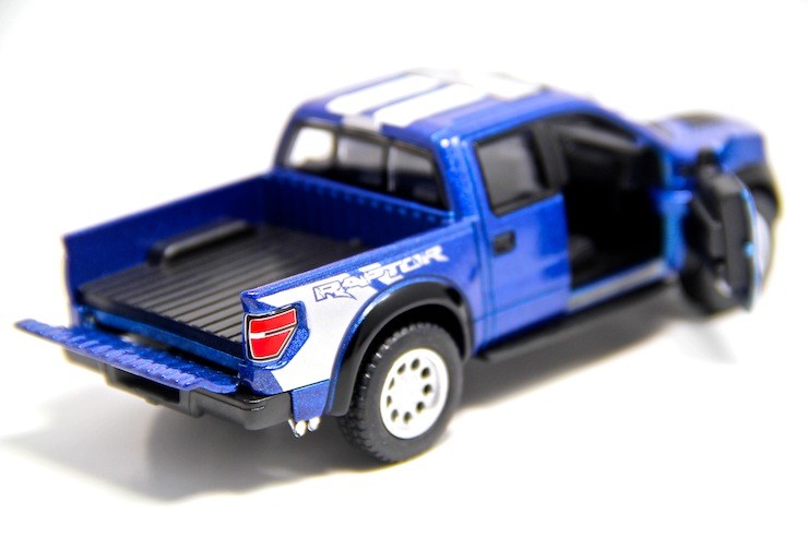 5″ Kinsmart 2013 Ford F-150 SVT Raptor Stripes 1:46 Diecast Model Truck- Blue