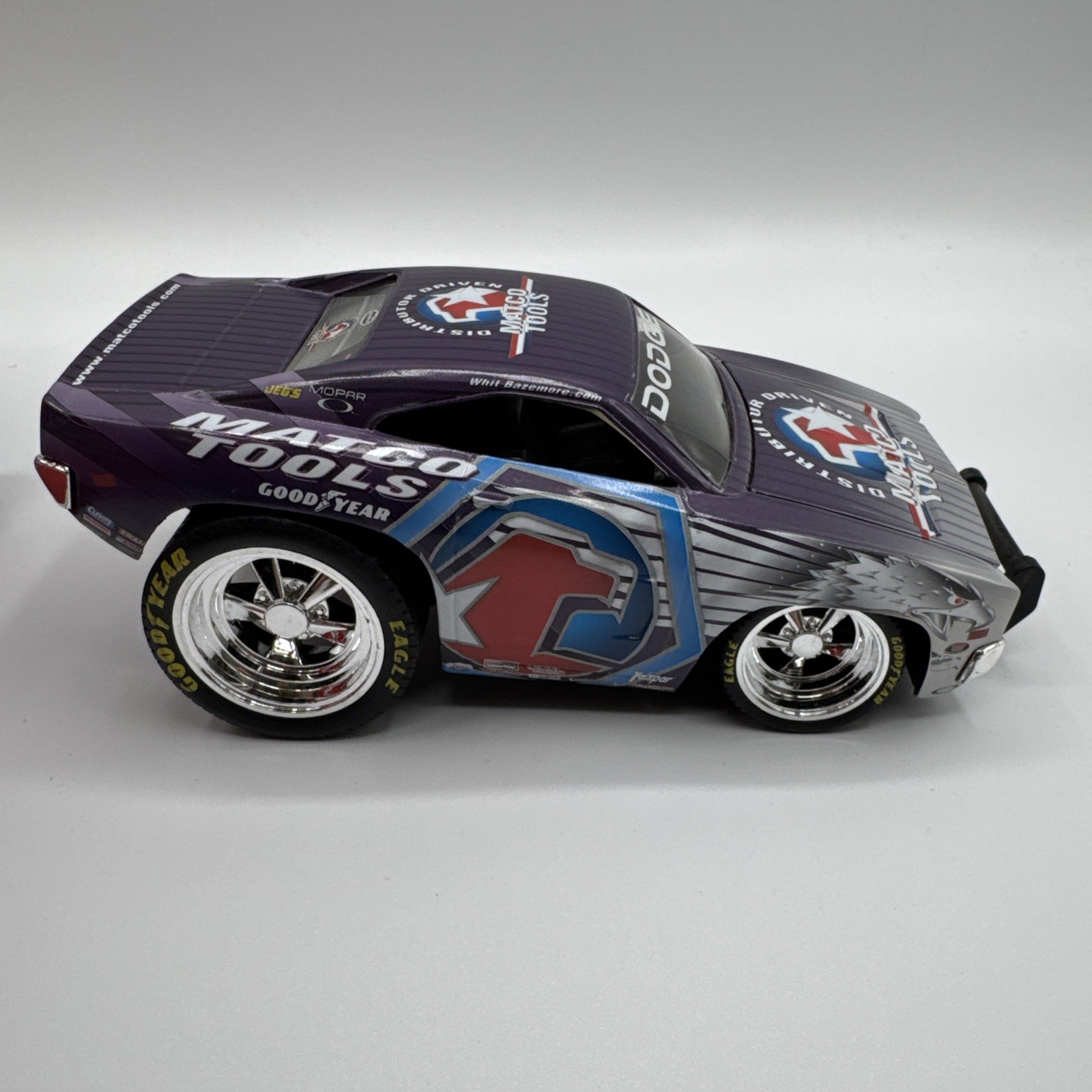2005 Matco Tools Whit Bazemore 1969 Die Cast Styalized Dodge Charger w / COA
