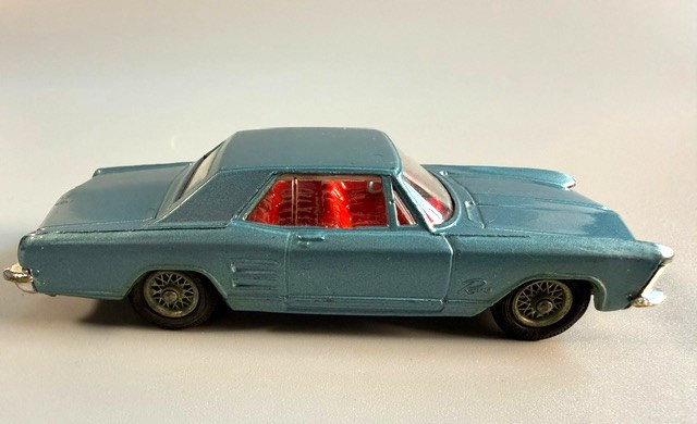 Vintage Corgi Toys 1963 Buick Riviera Classic Blue Car Very Good Condition