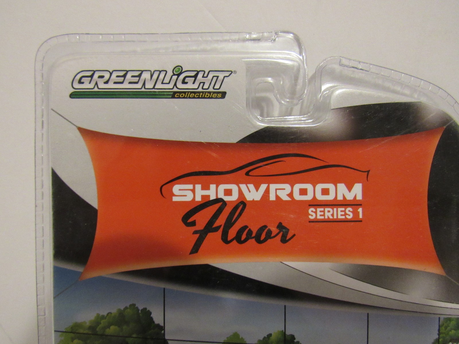 Greenlight 2022 Chevrolet Corvette Convertible Yellow Showroom Floor Series 1