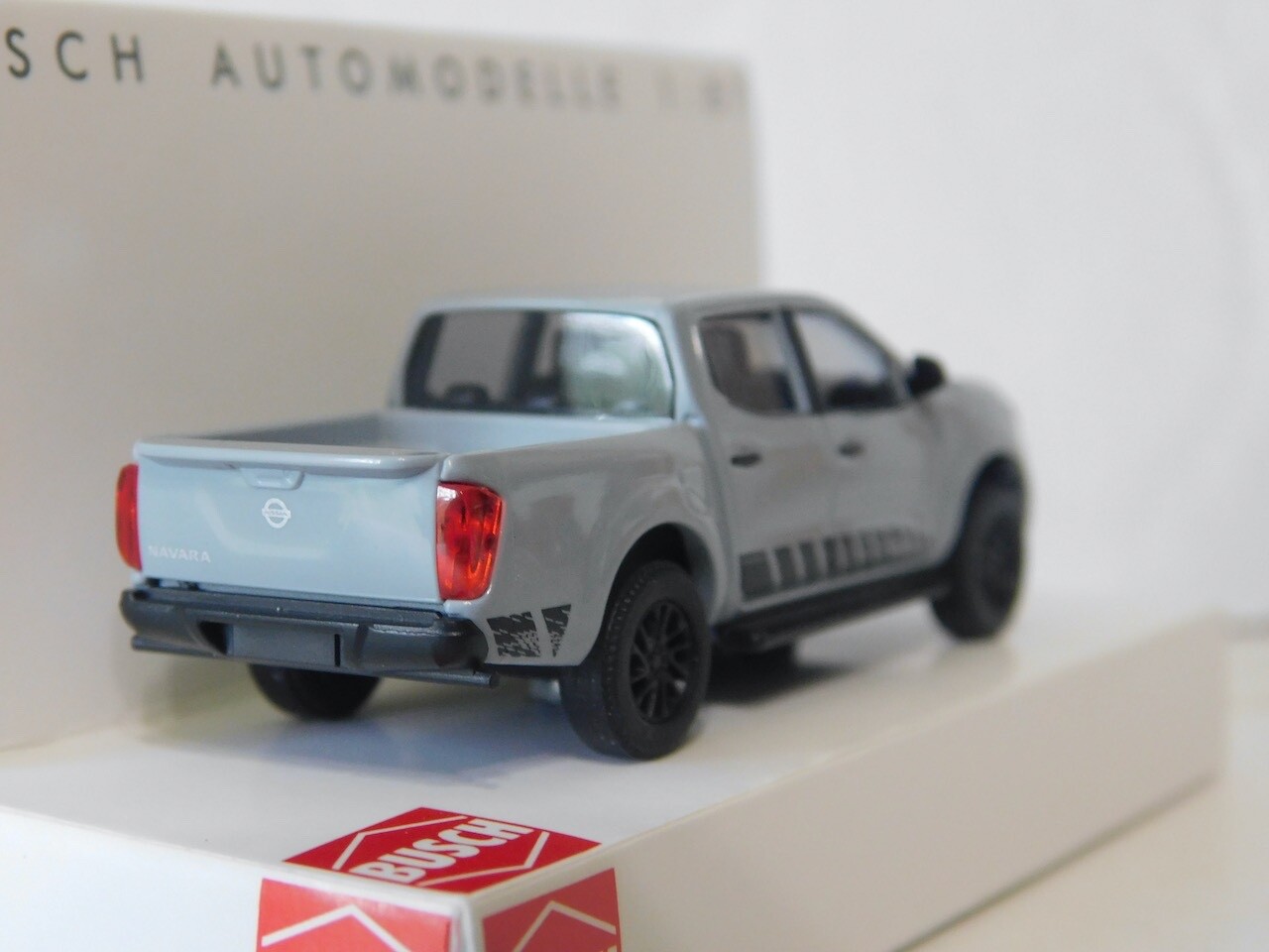 Busch 53711 1/87 HO 2015 Nissan Frontier In Germany The Navara Gray/Black NIB