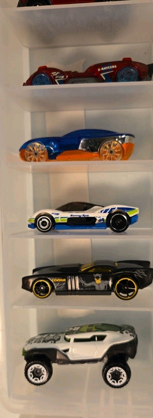 Lot of 20 Loose Hot Wheels Various Vehicles Cars #45
