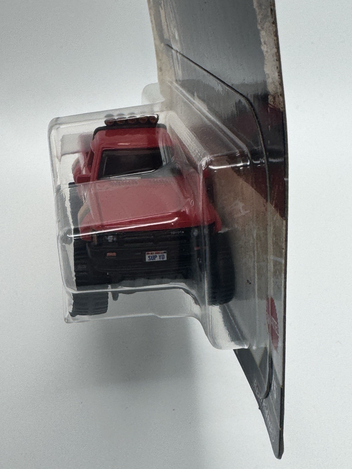 2025 Hot Wheels Premium Car Culture HW Off Road 1987 Toyota Pickup Truck 1/5