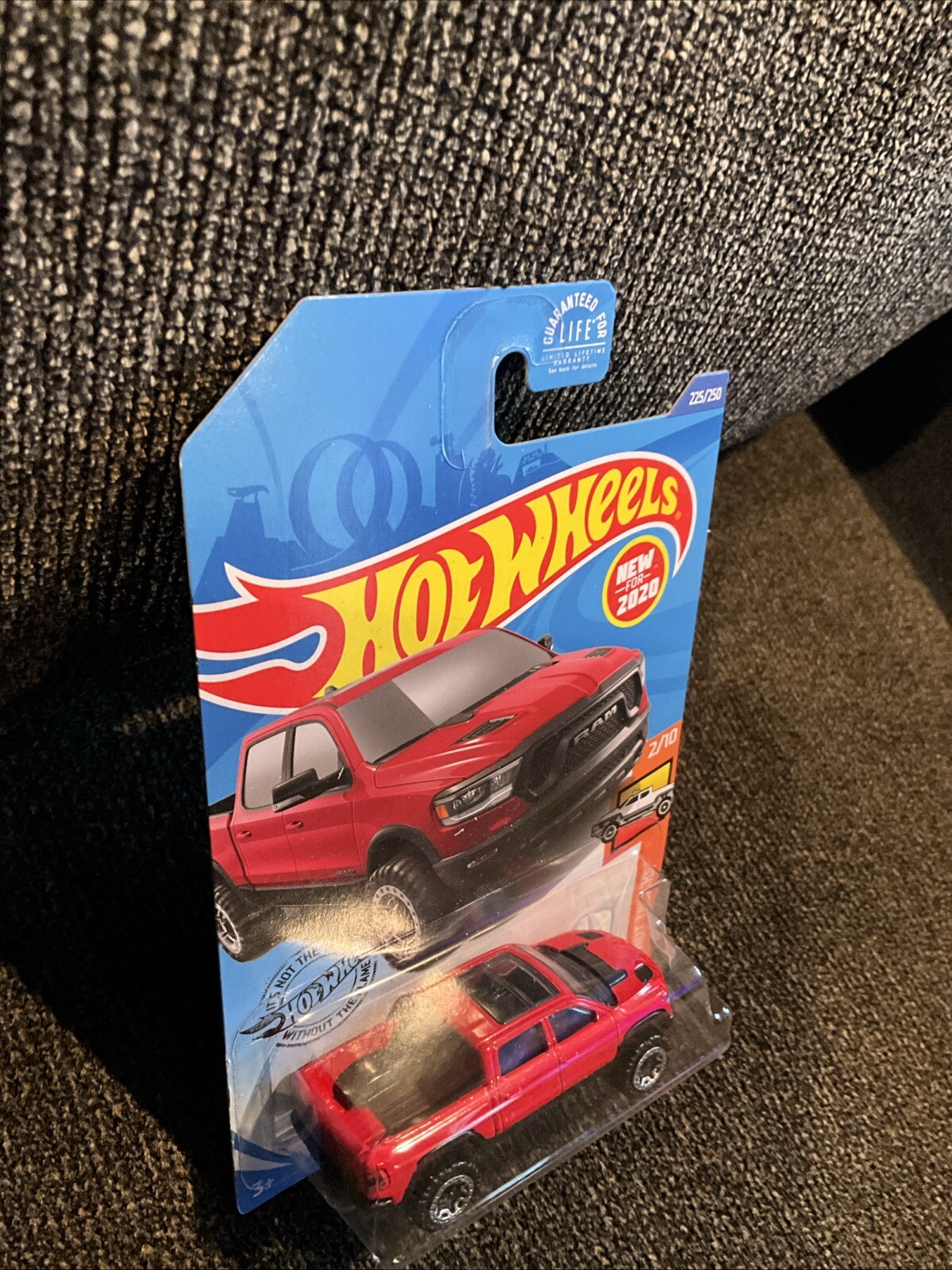 Hot Wheels HW Hot Trucks 2020 Ram 1500 Rebel