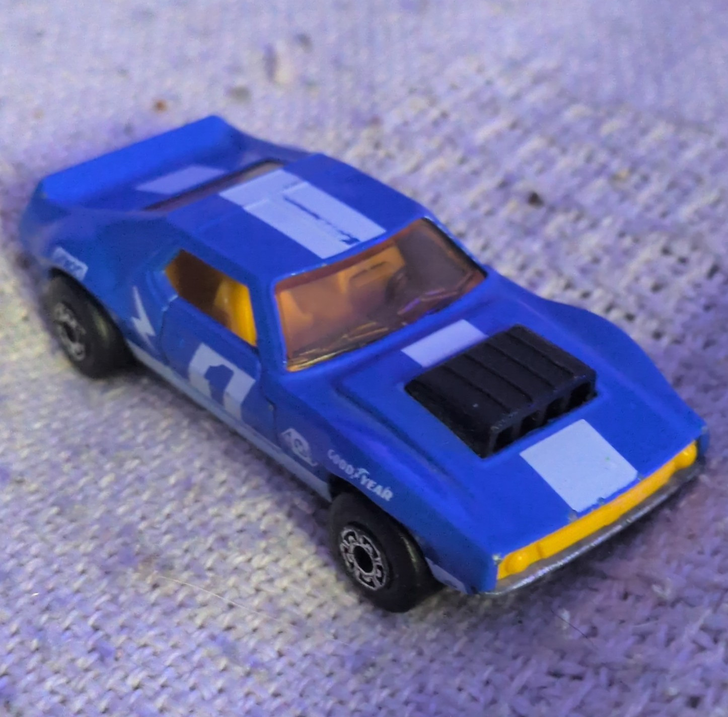 Matchbox Superfast No. 9 AMX Javelin 1978,( cash only please)