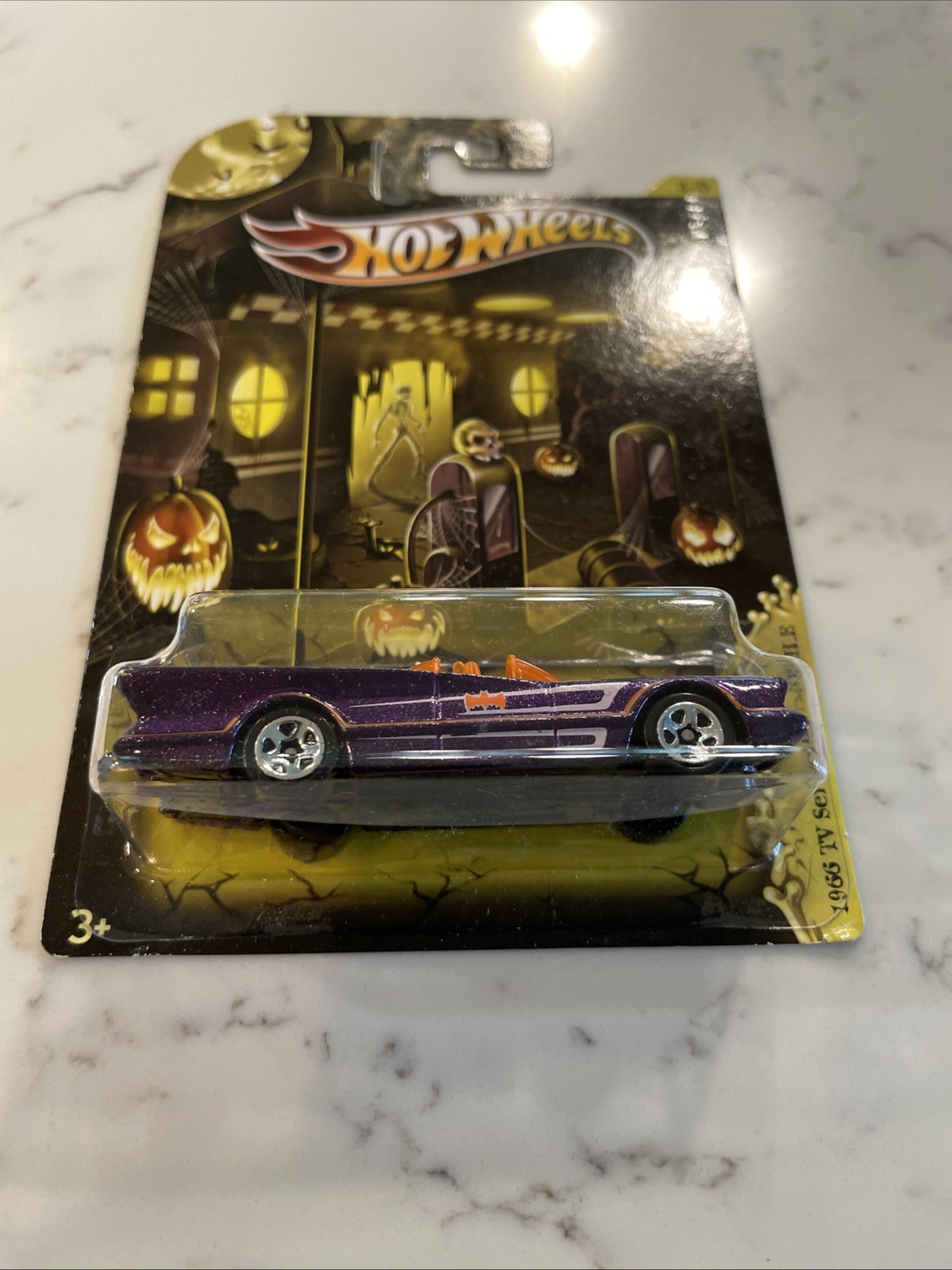 2012 HOT WHEELS Kroger Halloween 1966 BATMOBILE Purple Orange (In Protector)