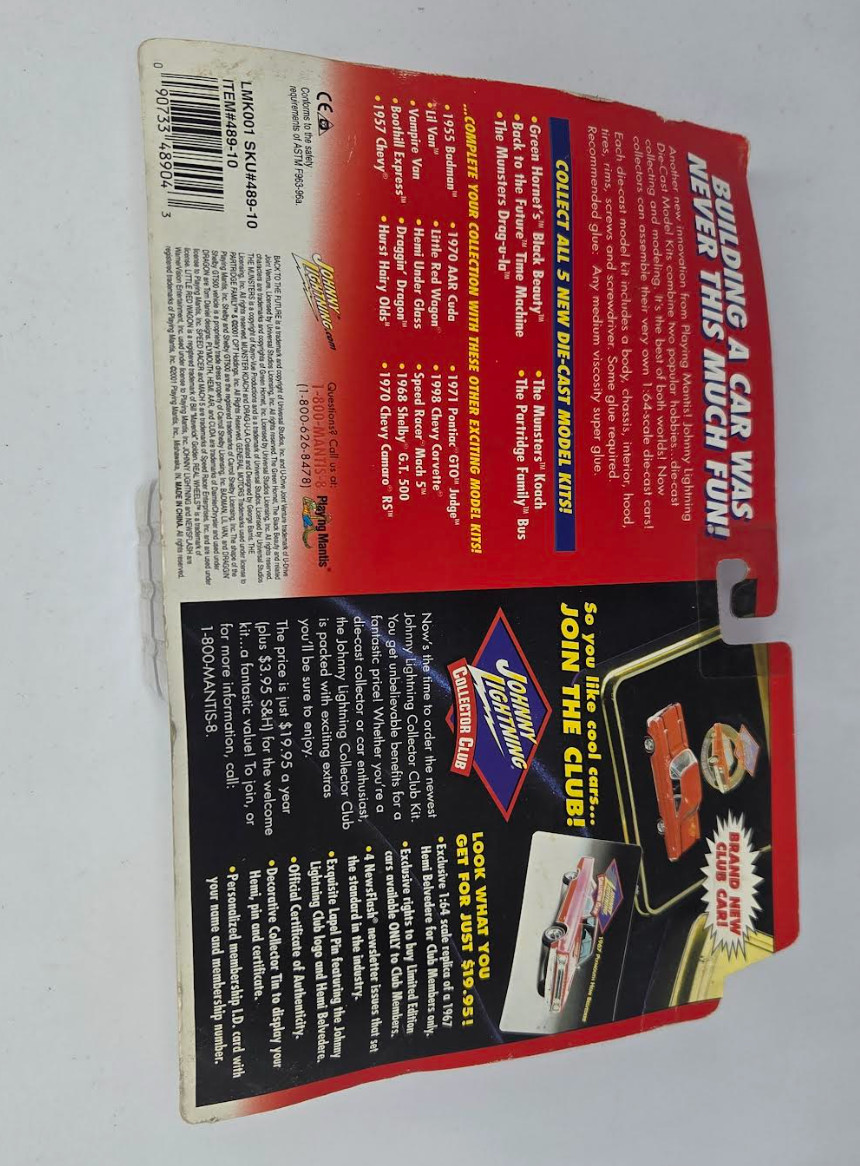 Johnny Lightning The Munsters Drag-U-La Diecast Model Kit Sealed Universal 1999
