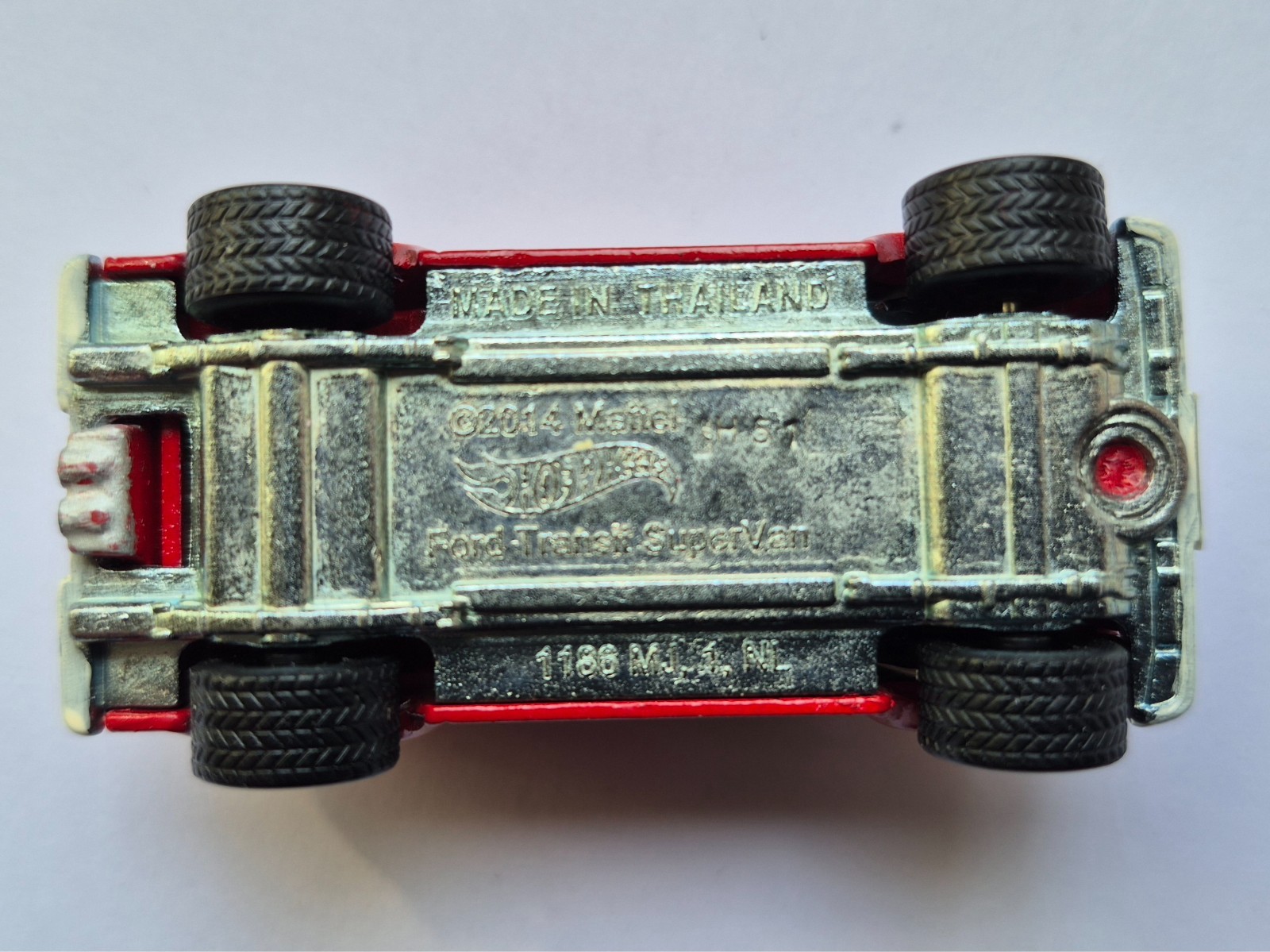 Hot Wheels Ford Transit Supervan 1 – Alan Mann CUSTOM.
