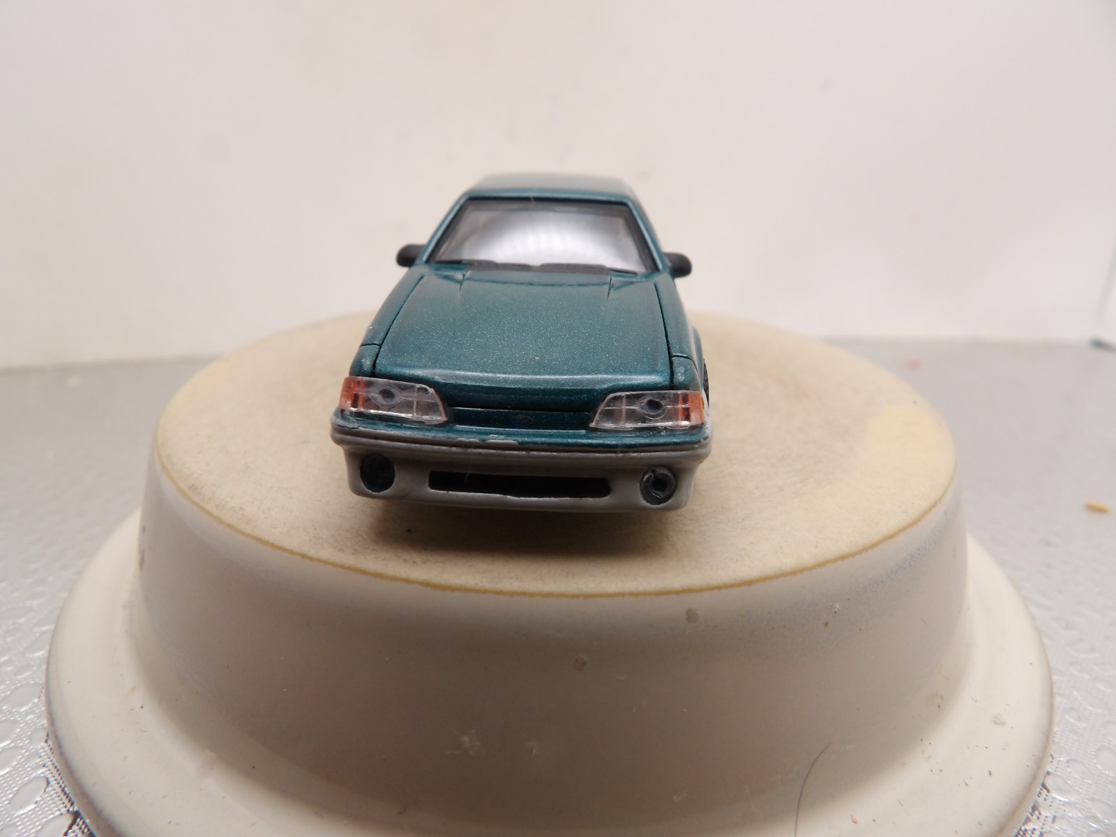 1981 FORD MUSTANG GT 5.0 2021 GREENLIGHT HOLLYWOOD SERIES 1:64 DIE-CAST