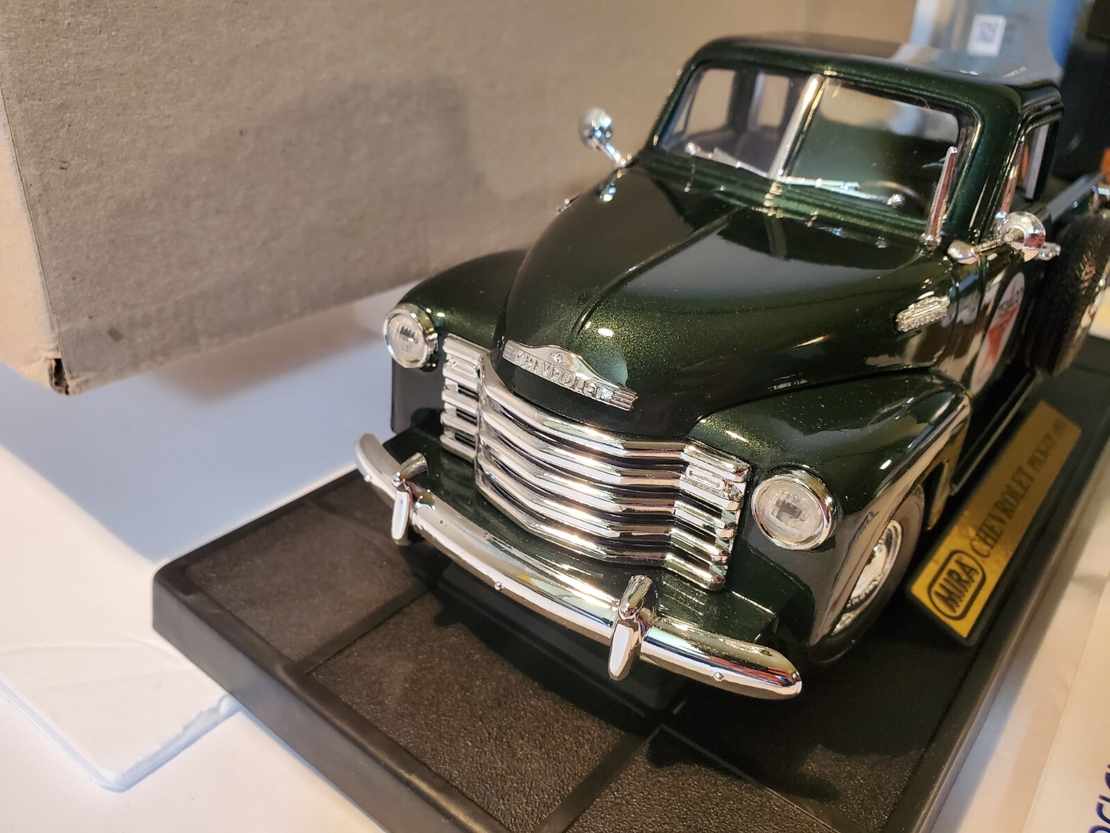 Vintage Fairfield Mint 1953 Texaco Chevy Pick-Up Dark Green Metallic OB & Papers