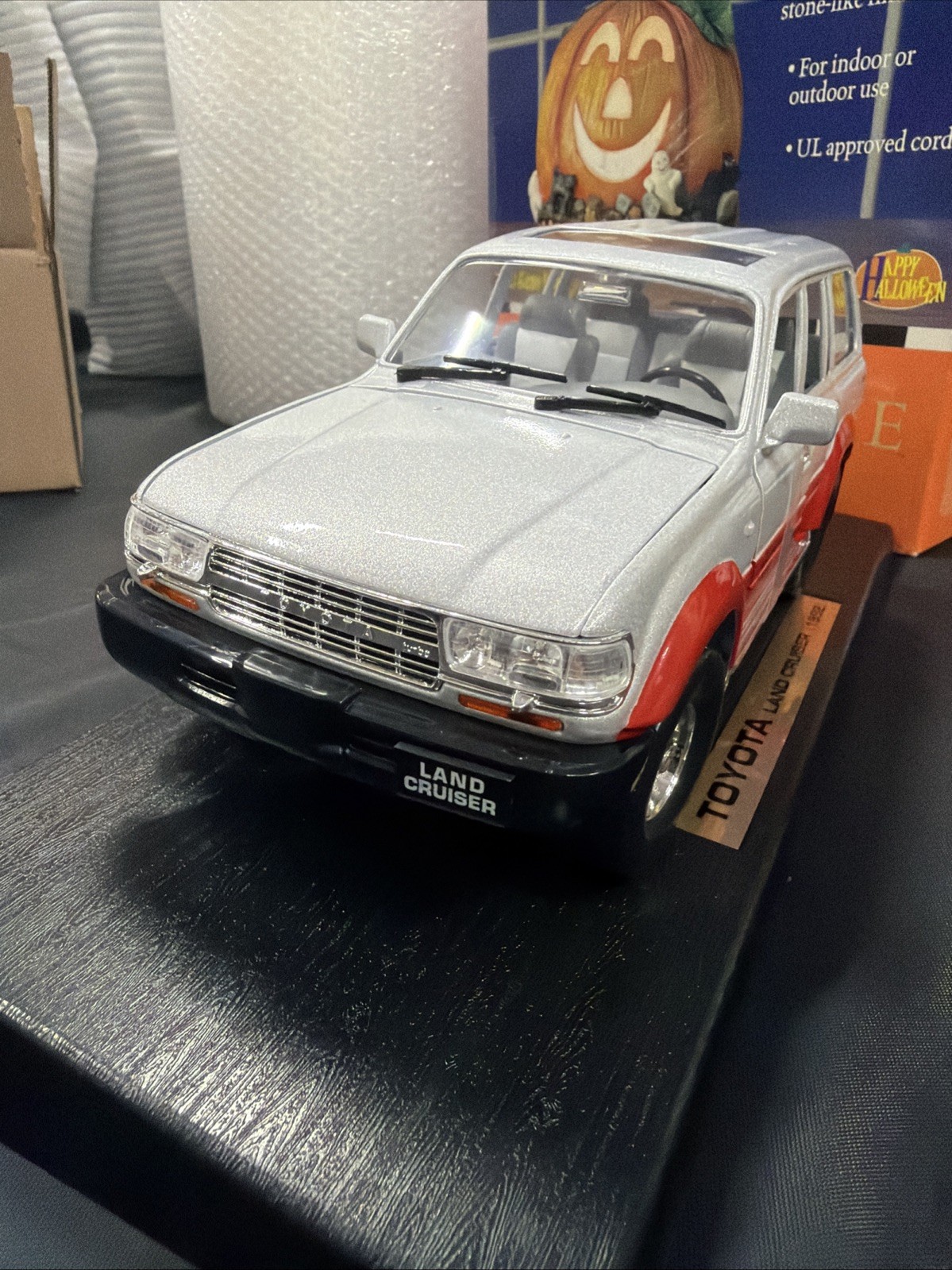 Road Tough 1992 Toyota Land Cruiser 1:18 Die-cast Metal Silver 4×4 No Box-J1/446