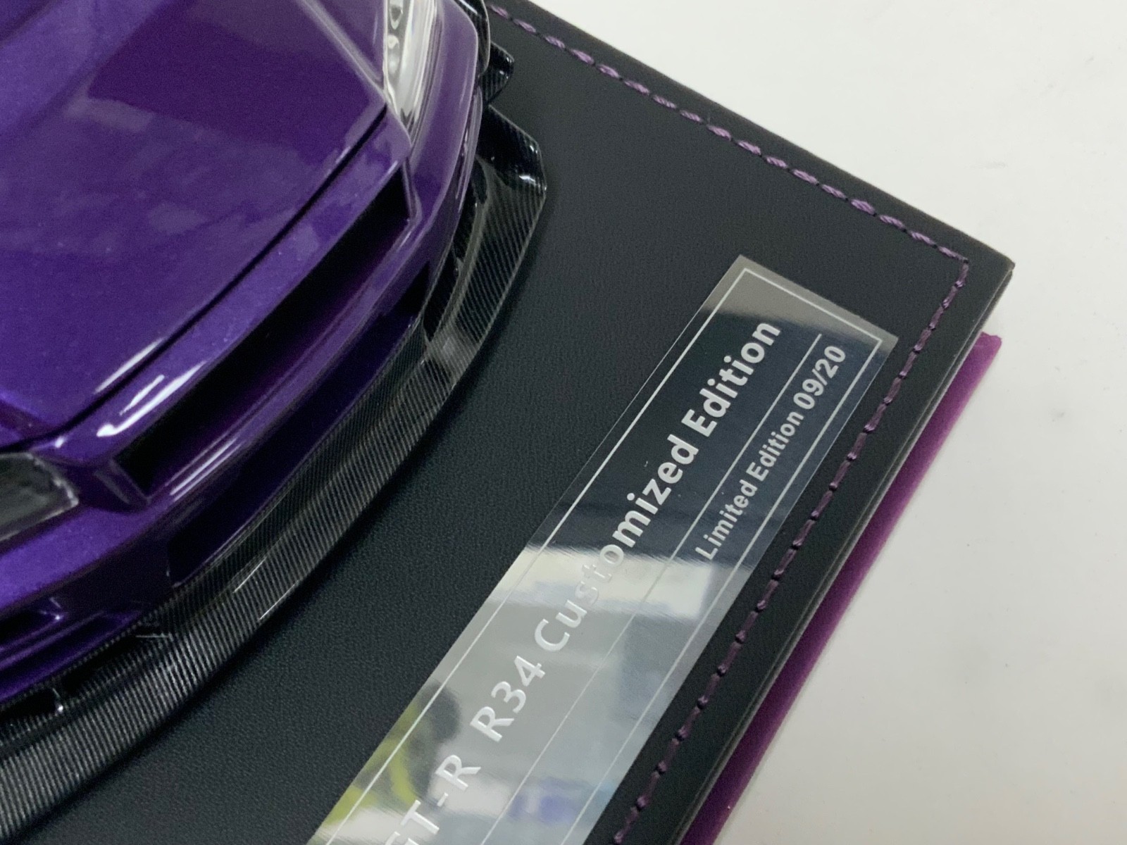 1/18 IVY Nissan R34 customized with Full Engine Purple leather base 20 pieces