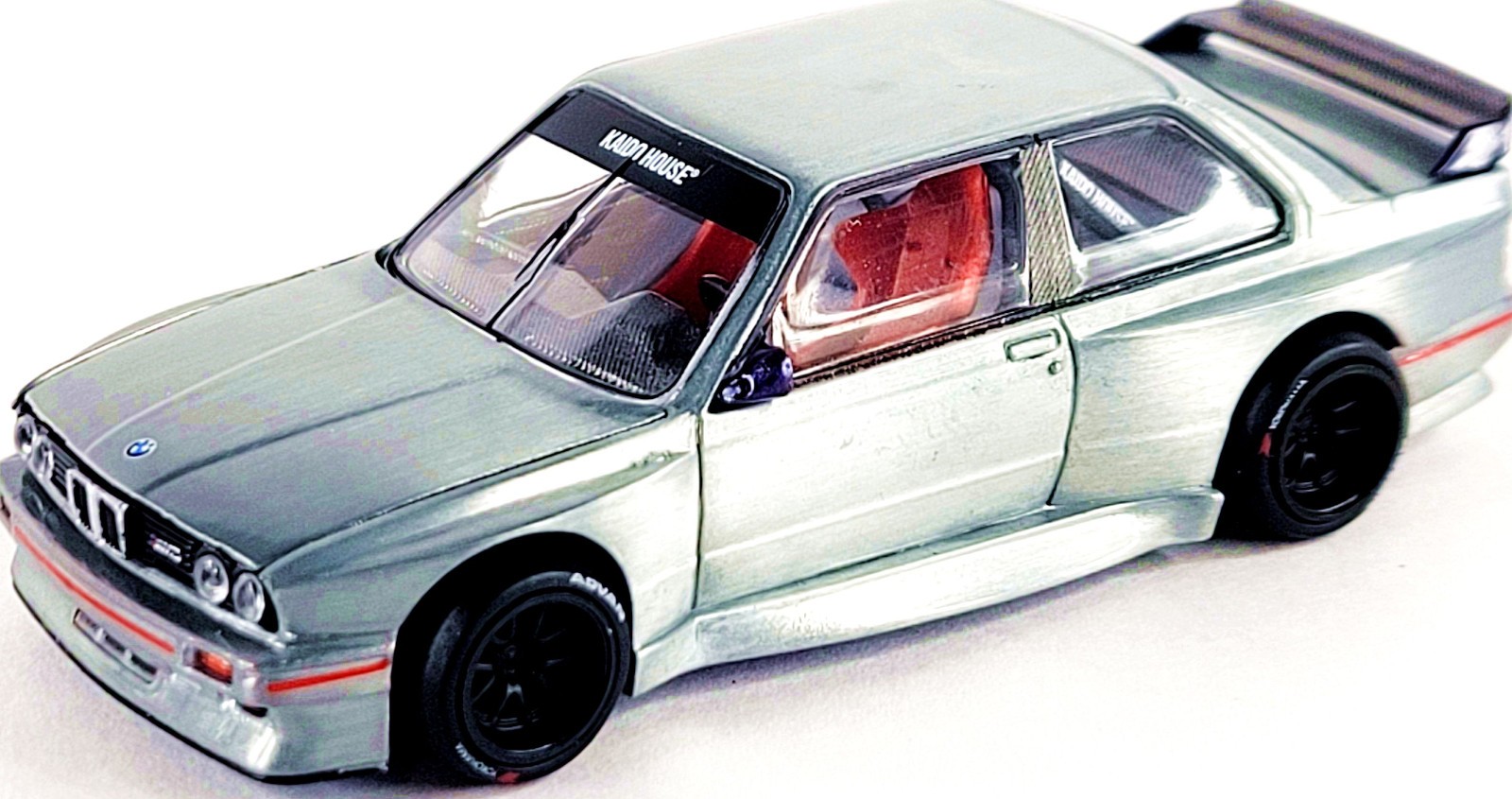 Kaido House x Mini GT BMW M3 Kaido GT V2 KHMG216 Blue / Black 🟦⬛ 1/64 🏆 CHASE