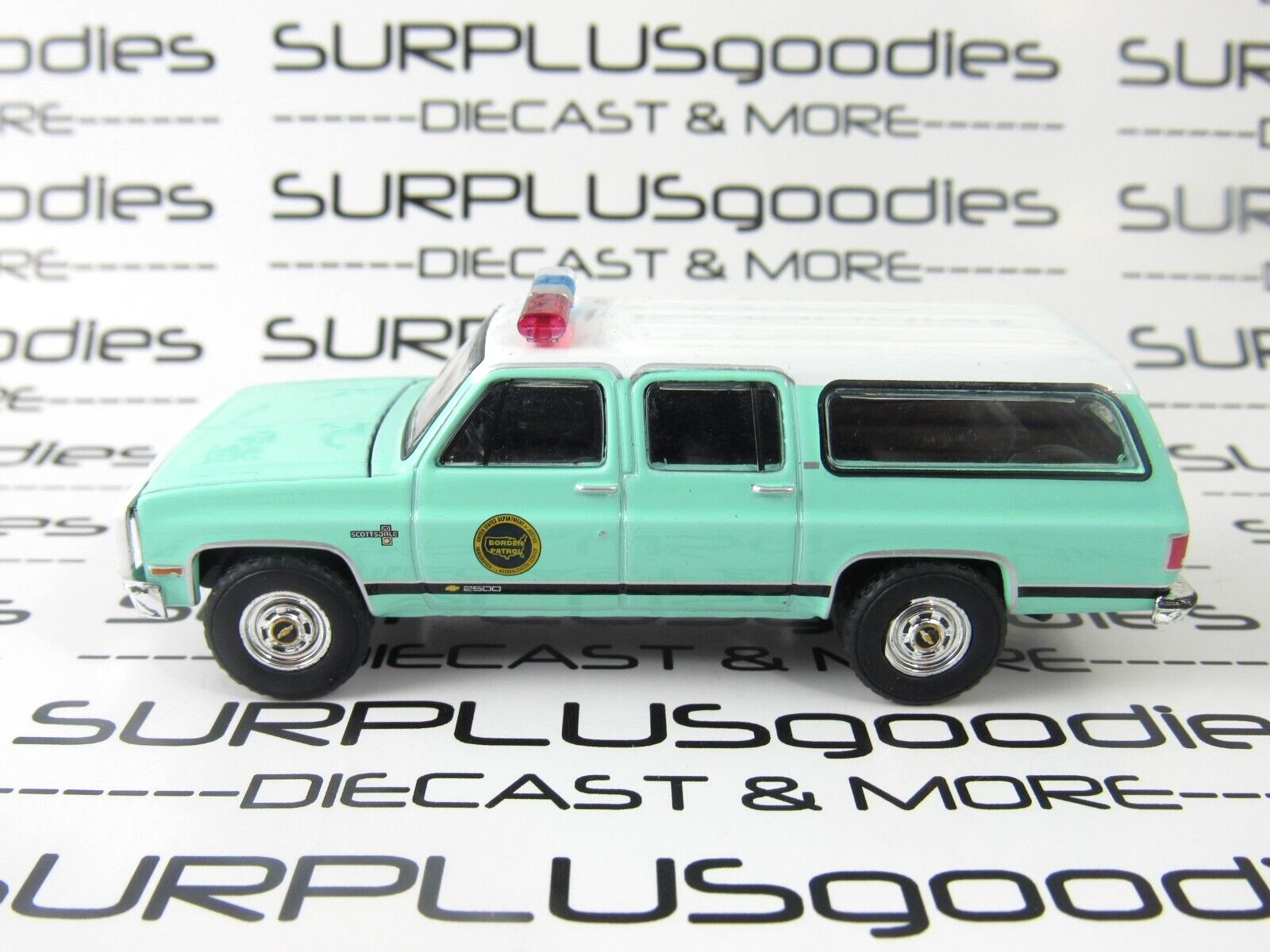 2024 Greenlight LOOSE U.S. Border Patrol 1990 CHEVROLET SUBURBAN K20 SCOTTSDALE