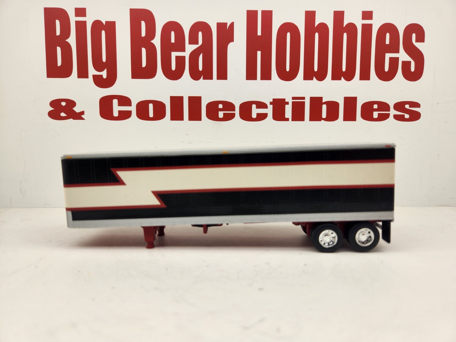 New 1/64 DCP Black,Tan, & Red Graphics Vintage Van Trailer