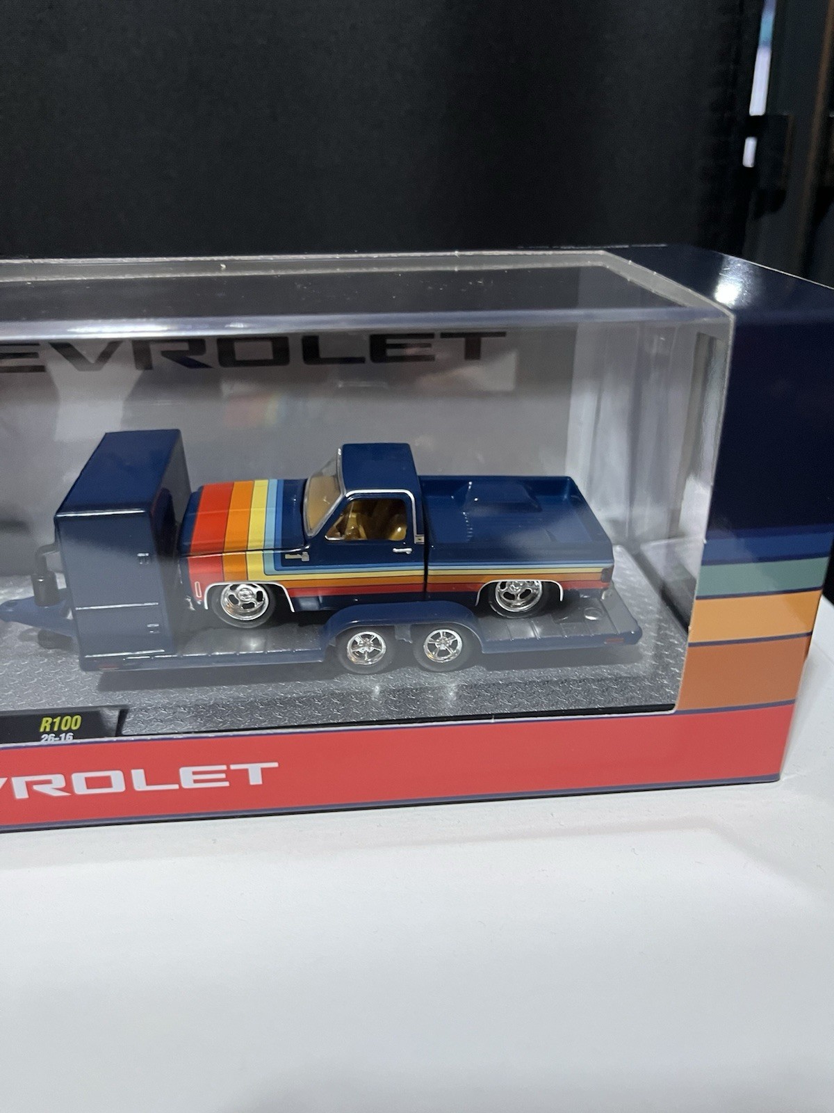 2026 M2 Machines 1975 Chevrolet Cheyenne Super 30 1978 Chevy C10 Silverado R100
