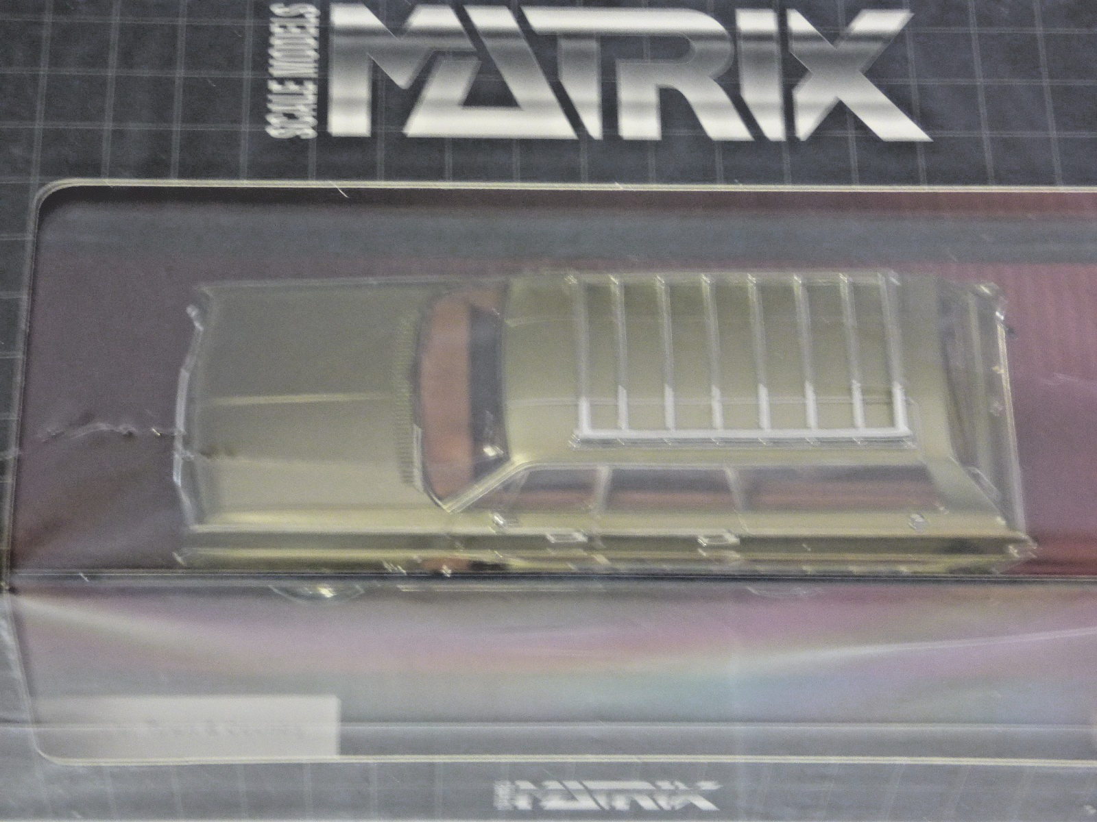 Matrix Chrysler Town & Country Station Wagon 1966 met. silver green 1:43scale