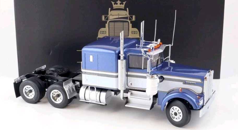 ROAD KINGS KENWORTH W900 TRACTOR &Trailer Blue /white BRAND NEW IN UNOPENED BOX