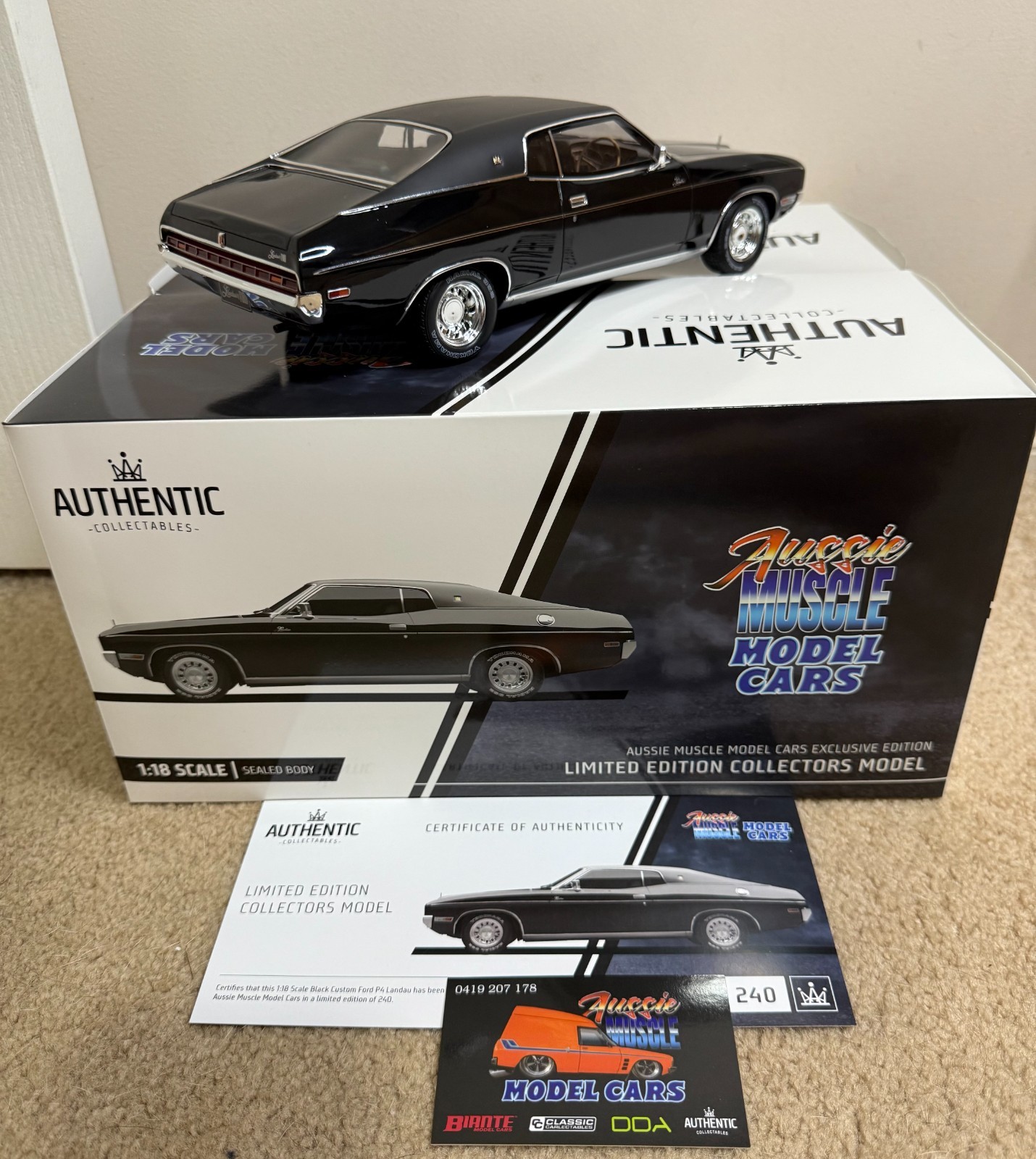1:18 Authentic Collectables Ford P4 Landau Black Custom, Exclusive Only 240 Made