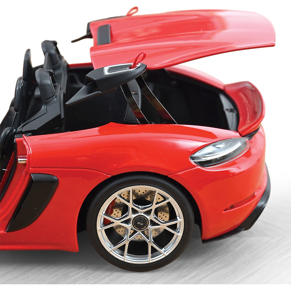 2023 Porsche 718 Spyder RS – Guards Red