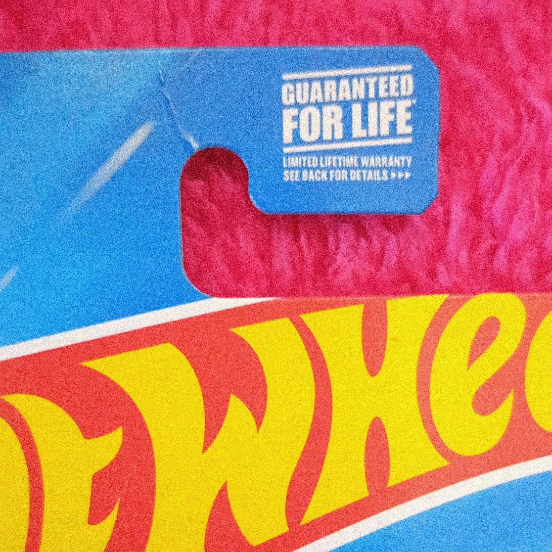 Hot Wheels HW Euro ’87 Ford Sierra Cosworth 1:64 Pink/White Diecast Unopened STH