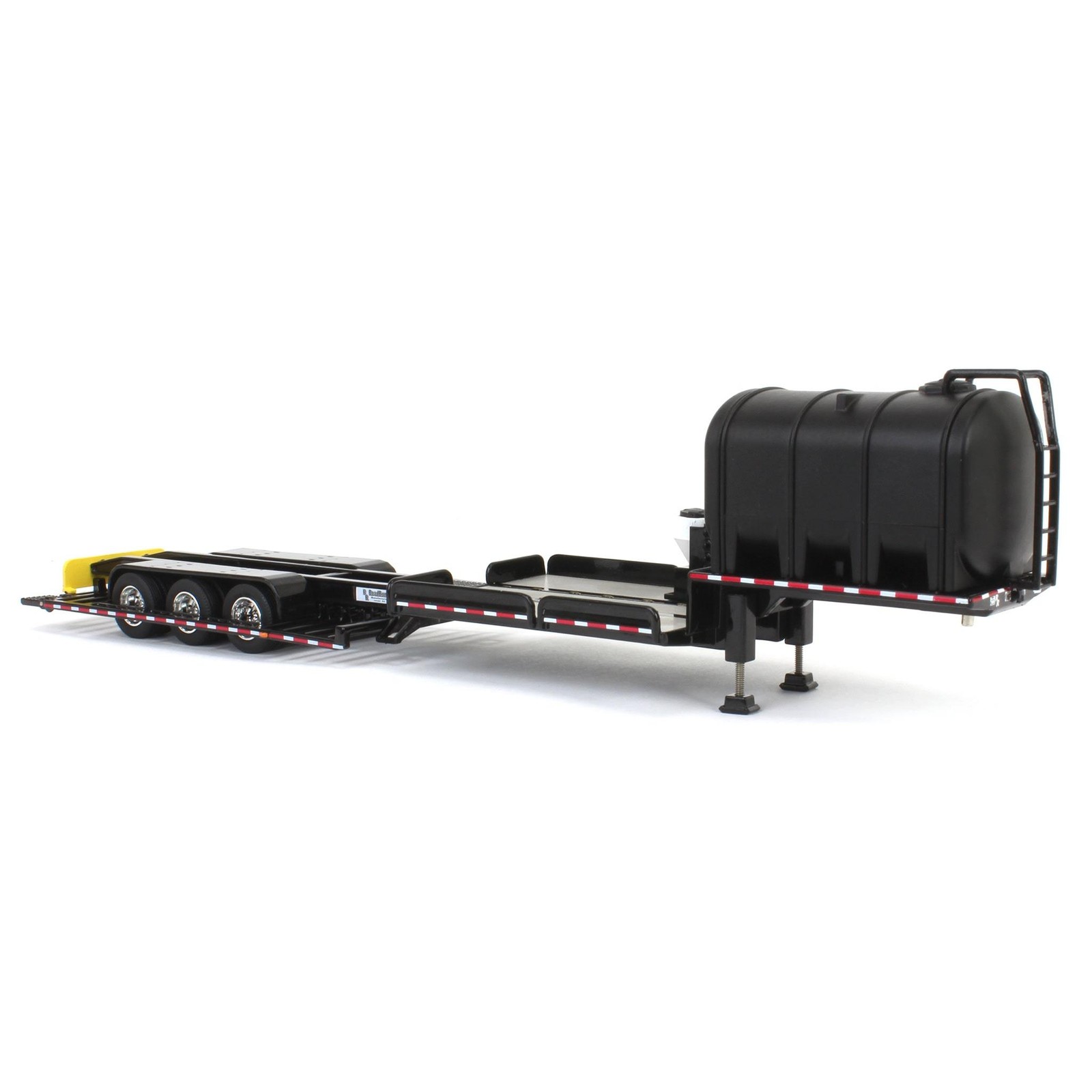 1/64 RoadRuner Manufacturing Model 4000 Sprayer Trailer Diecast Masters 71127