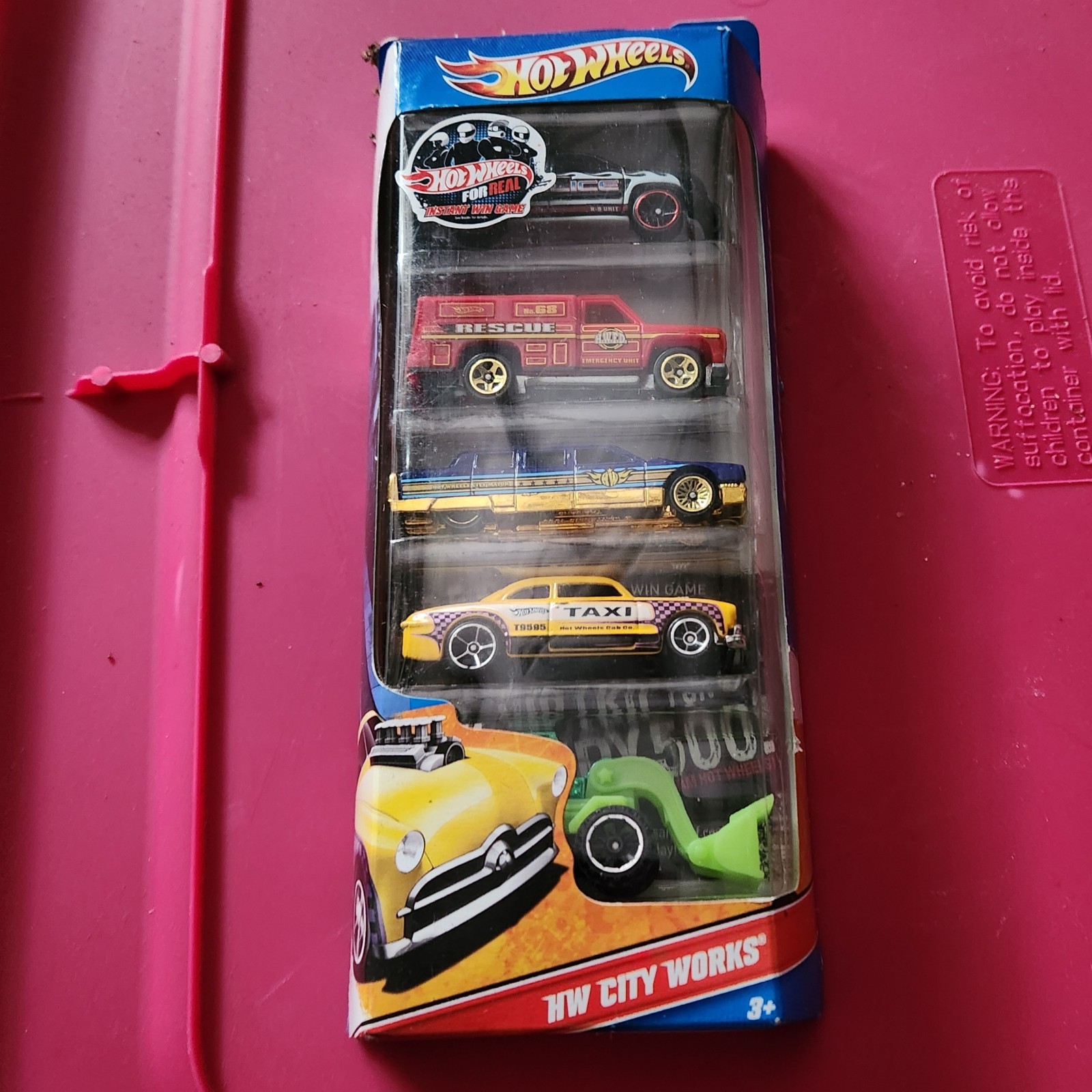 Hot Wheels HW City Works Cars Police Fire Rescue Taxi 5 Cars