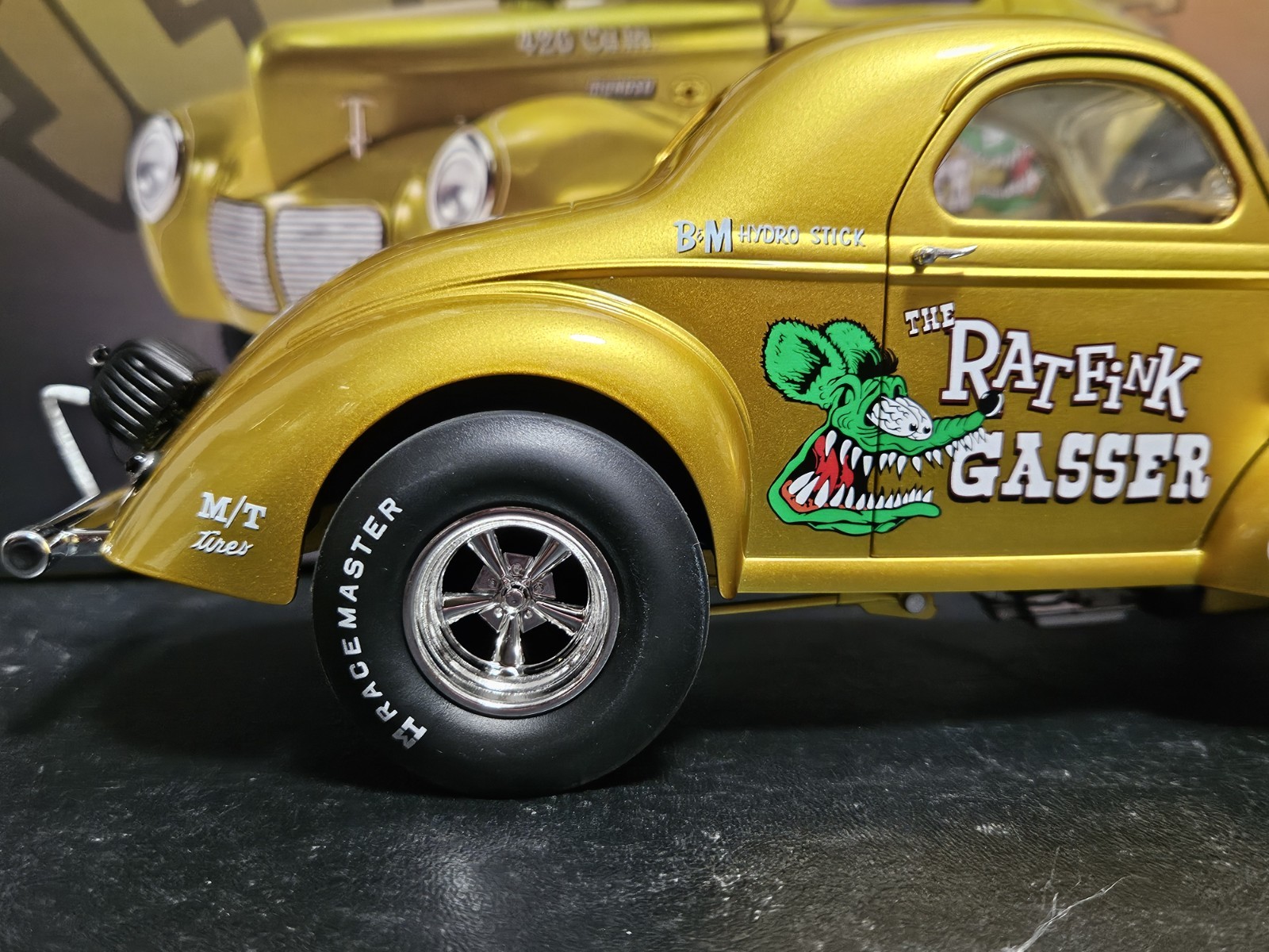 ACME 1:18 SCALE 1940 WILLYS RAT FINK NHRA GASSER. SEWER GREEN!  #A1800919 NEW!!