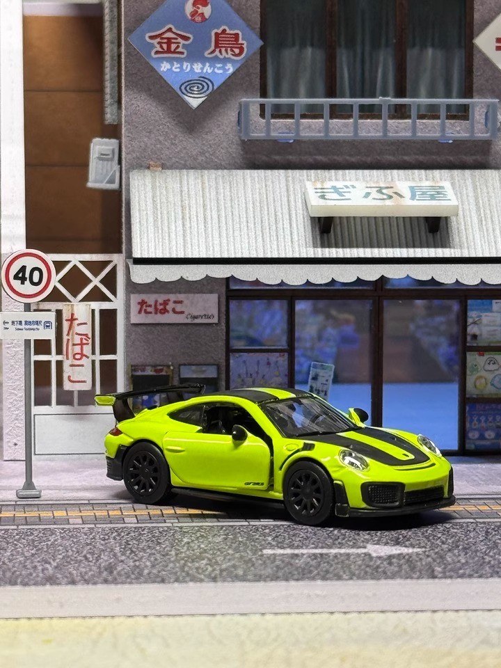 LED Lighted Diorama 1/64 Scale Car Garage Model Street Japanese Building Display