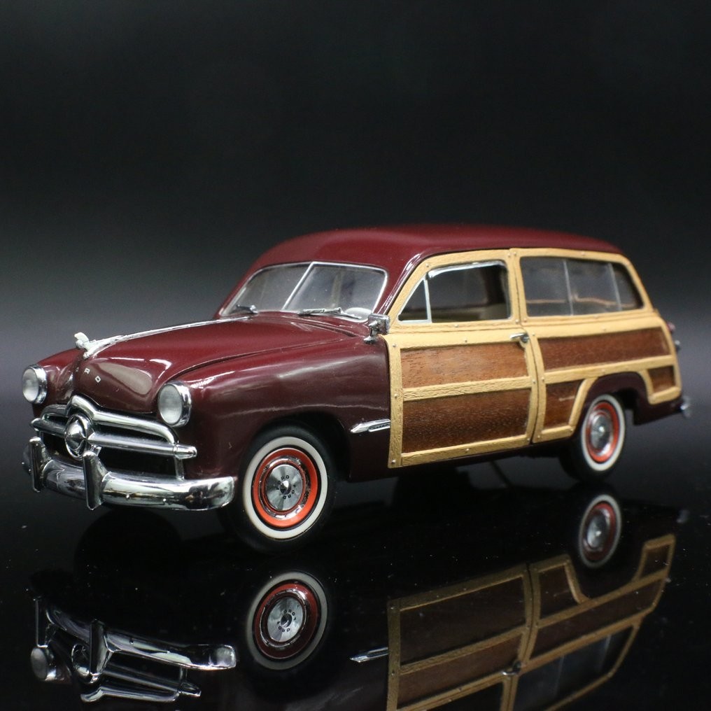Franklin Mint 1949 Ford Woody Wagon New in Box