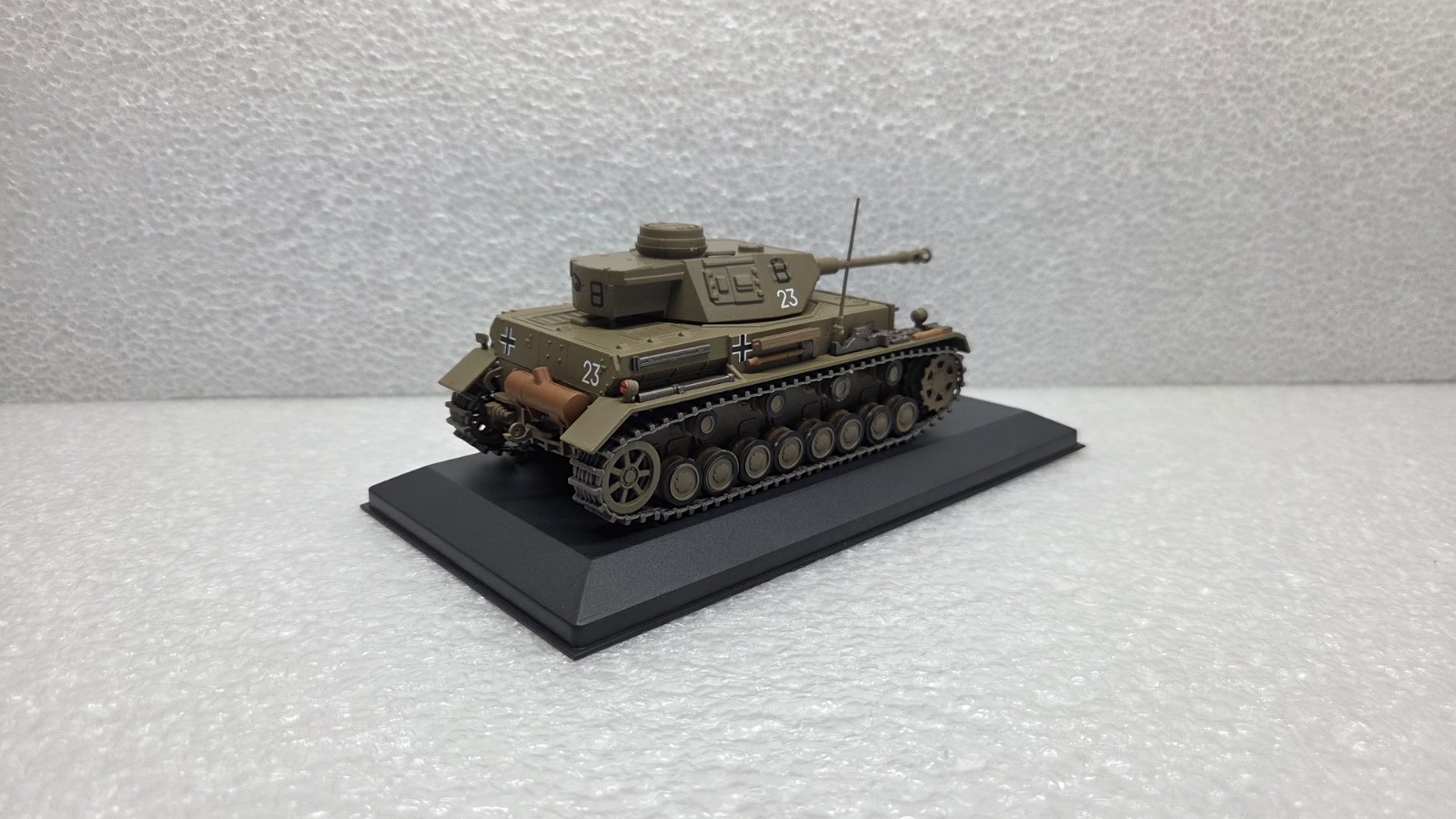 Pz. Kpfw IV Ausf. G Sd.Kfz.161/1 Tunisia 1943 German WWII Tank 1/43
