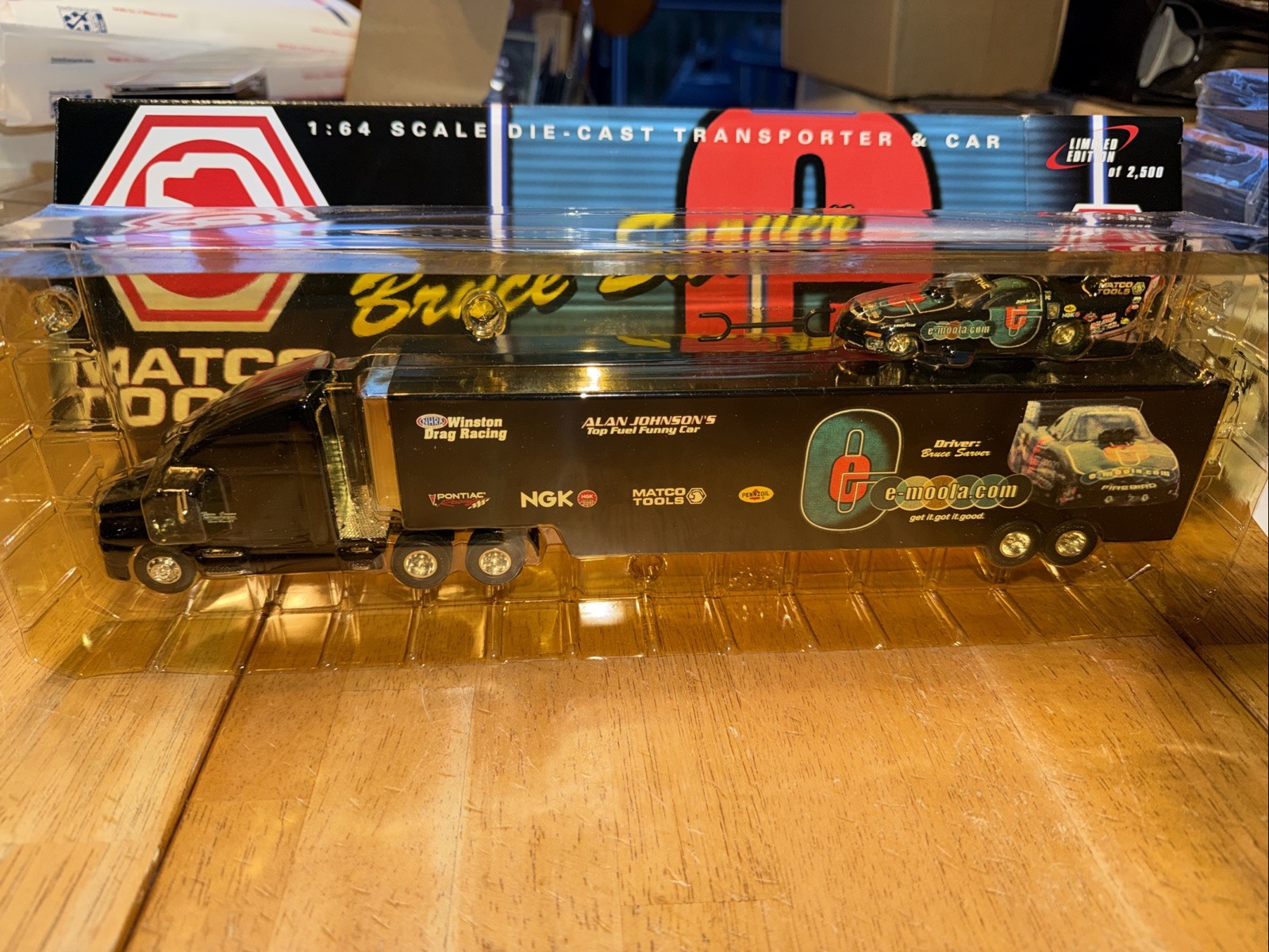 2000 Racing Champions 1/64 Bruce Sarver Matco Tools Transporter & Funny Car NHRA