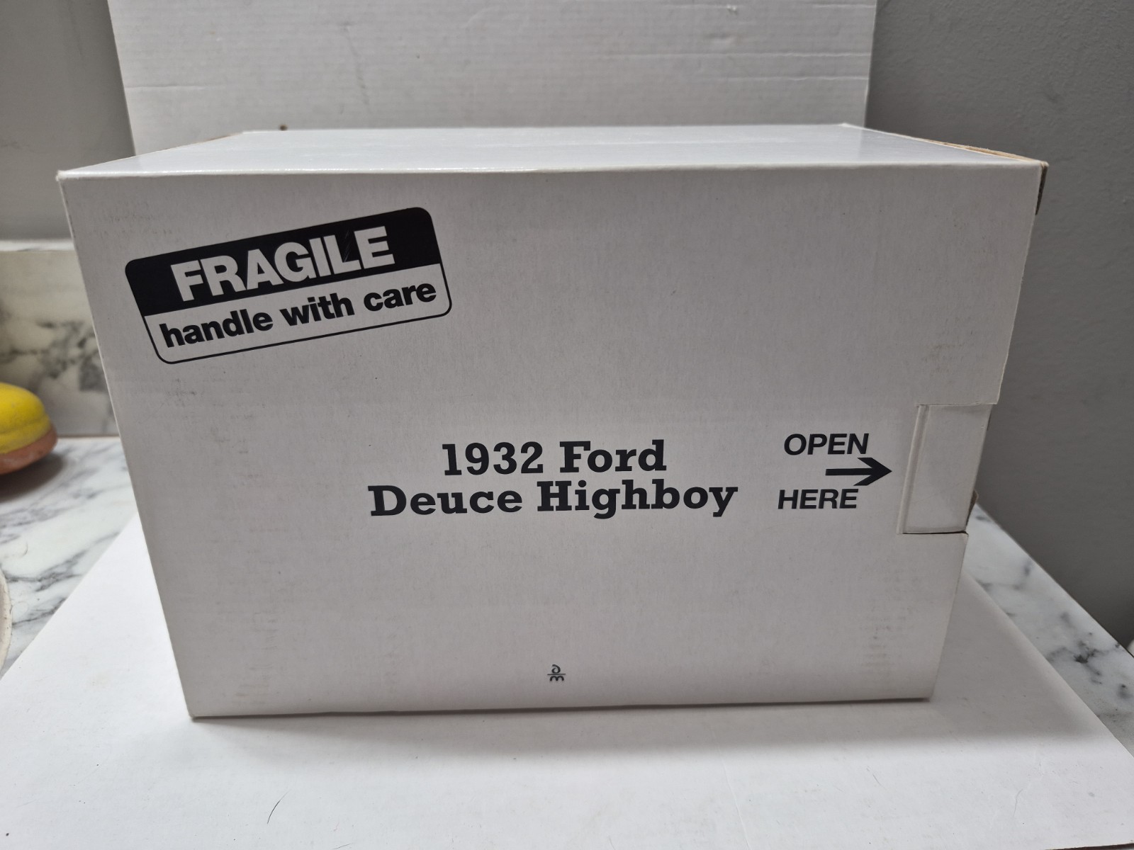 Danbury Mint 1932 Ford Deuce Highboy. No Paper Work