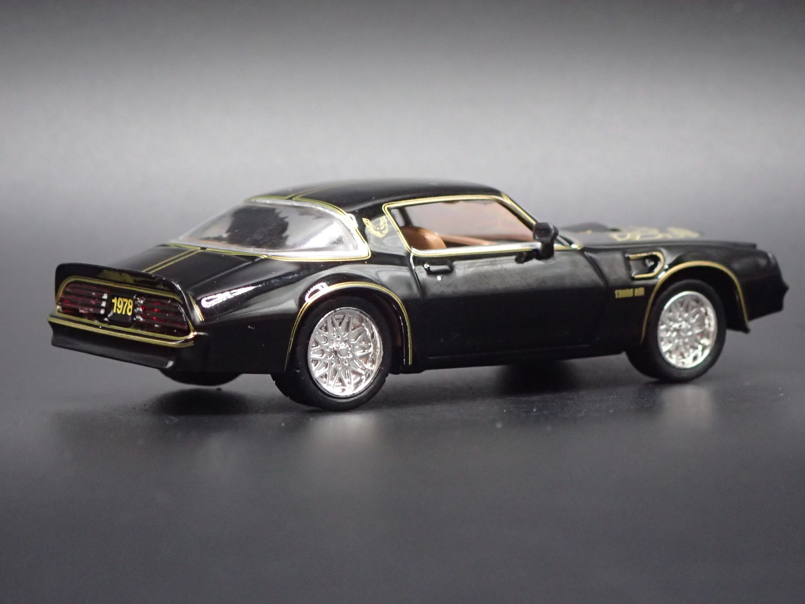 1978 PONTIAC FIREBIRD TRANS AM T/A BLACK 1:64 SCALE COLLECTIBLE DIECAST MODEL CA