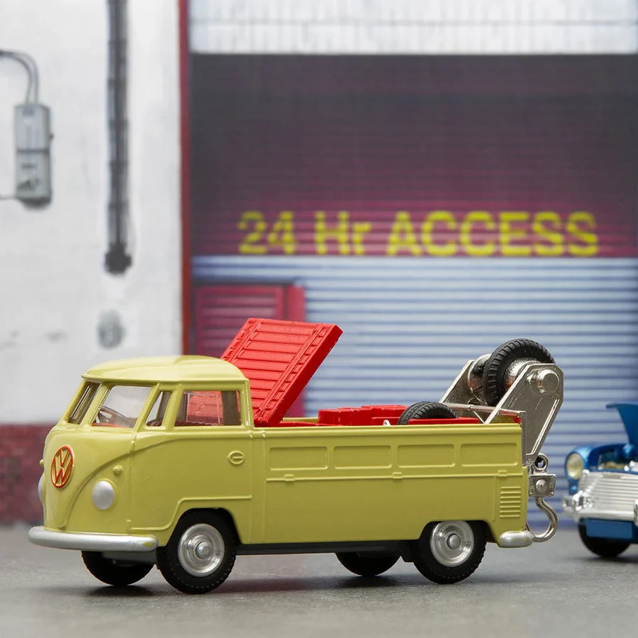 Corgi Toys – 490 Volkswagen Breakdown Truck – Modern Corgi Re-Issue NIB – W/ COA