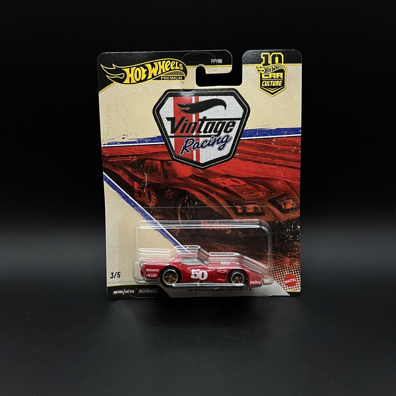 (DAMAGED) Hot Wheels Premium MODERN CLASSICS | 76 GREENWOOD CORVETTE