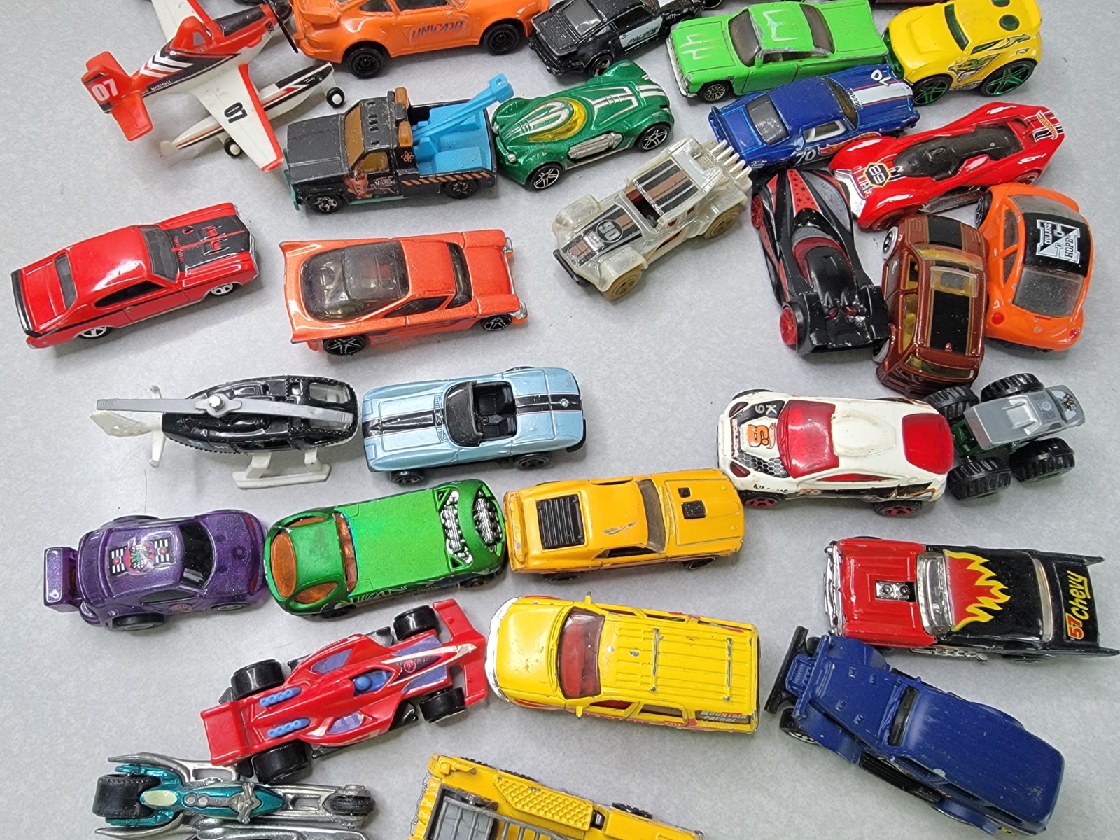 Matchbox Hot Wheels Cars Mixed Lot 90s to Current Die Cast Trucks Planes Used