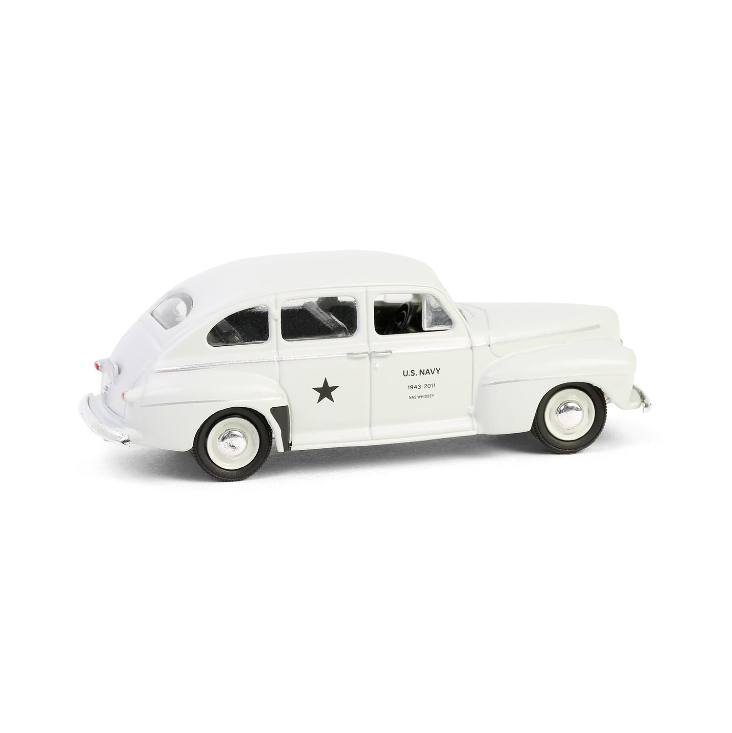 1946 Ford Fordor Super Deluxe Diecast 1:64 Scale Model – Greenlight 61050C