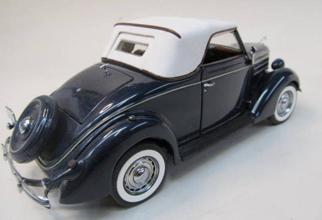 Ford 18Racing Race Car Racer12Classic Car Custom GT Built Metal1 24Model Hot Rod