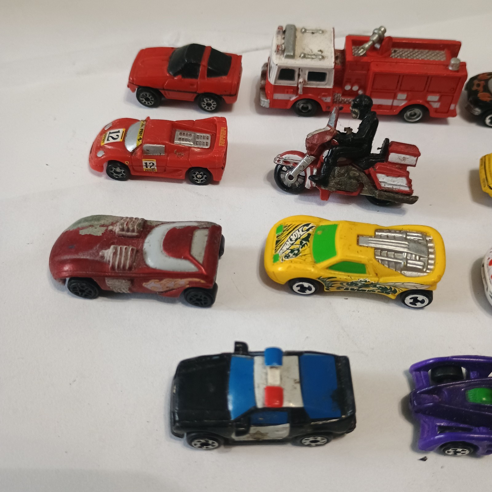 Lot Of 11 Various Brand Mini Cars – Galoob Micro Machine, Hot Wheels, Mattel
