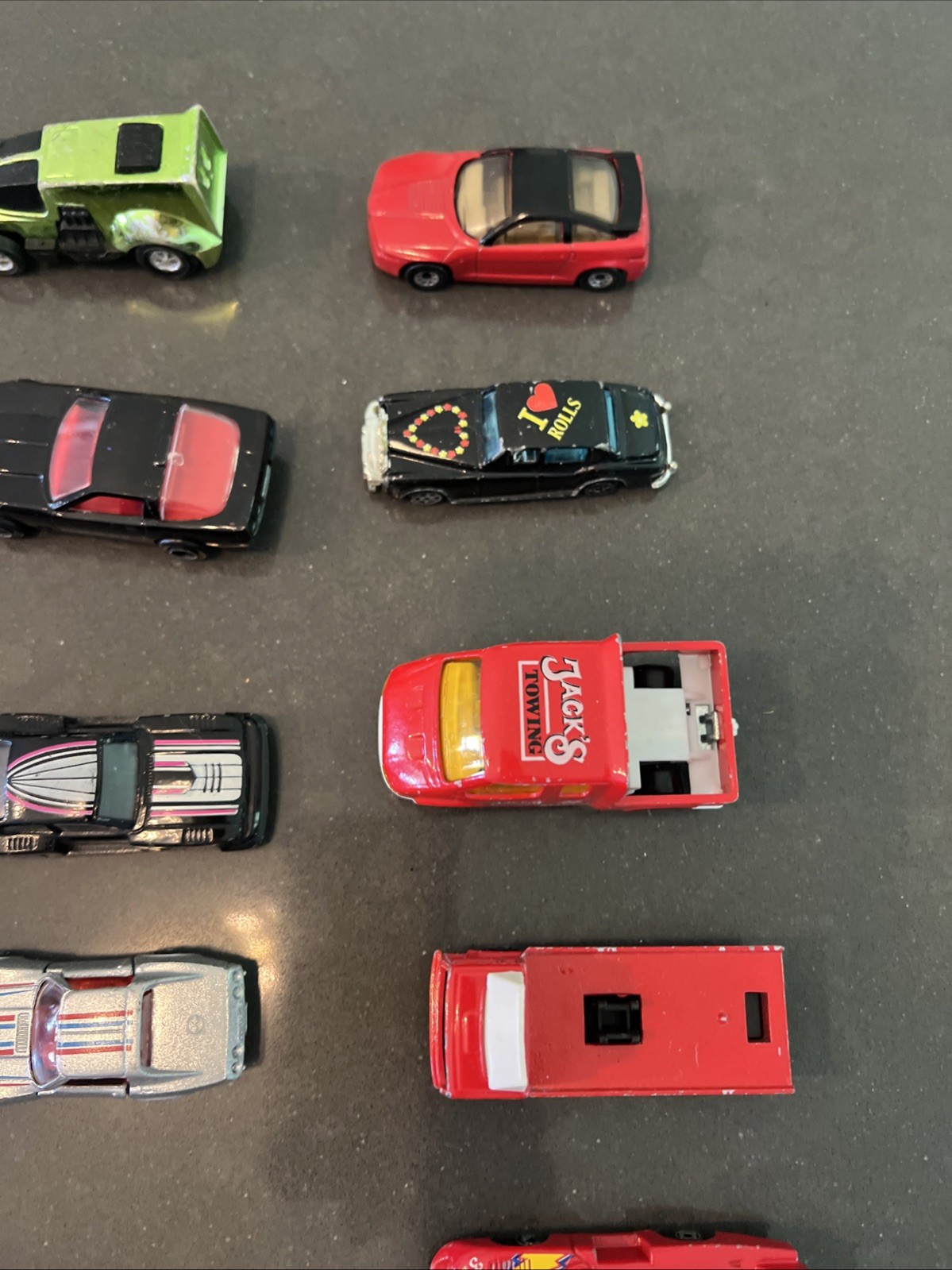 Lot Of 32 Diecast & Plastic Vintage Cars Trucks Mixed Brands See Description