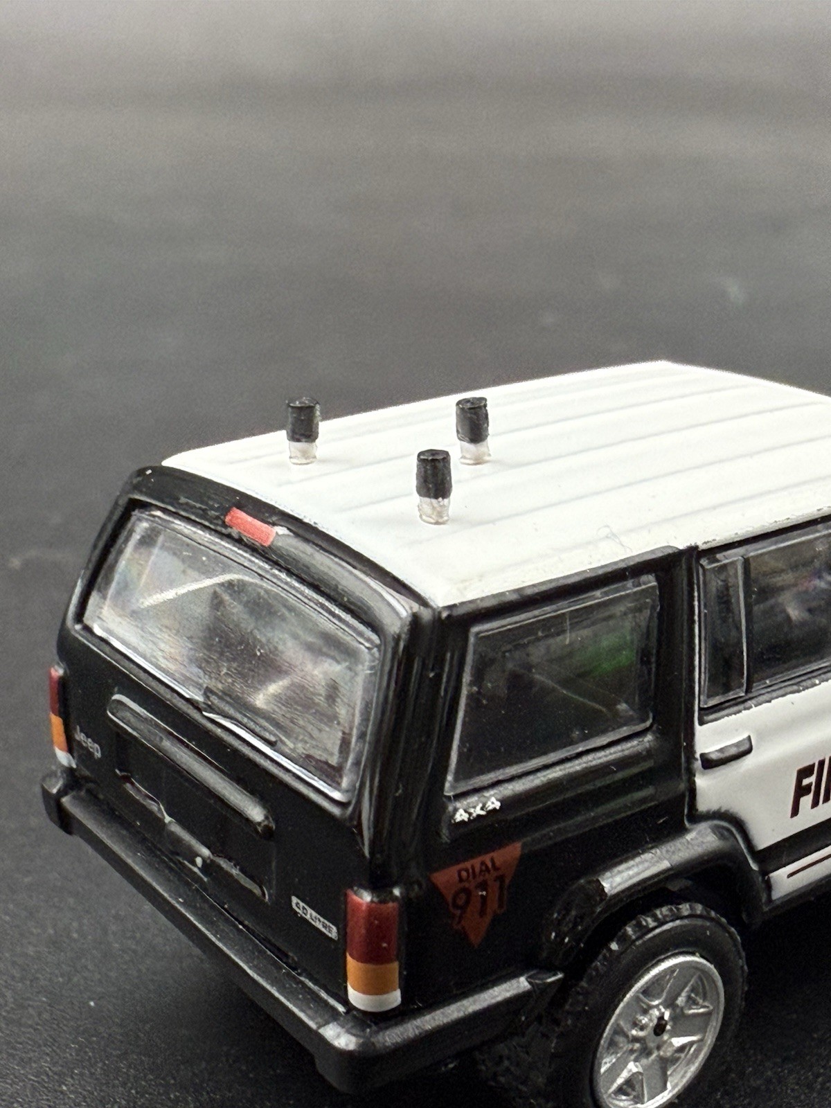 3 Pack 1/64 Black Silver Low Profile Stubby Antenna Scale Model Police Fire