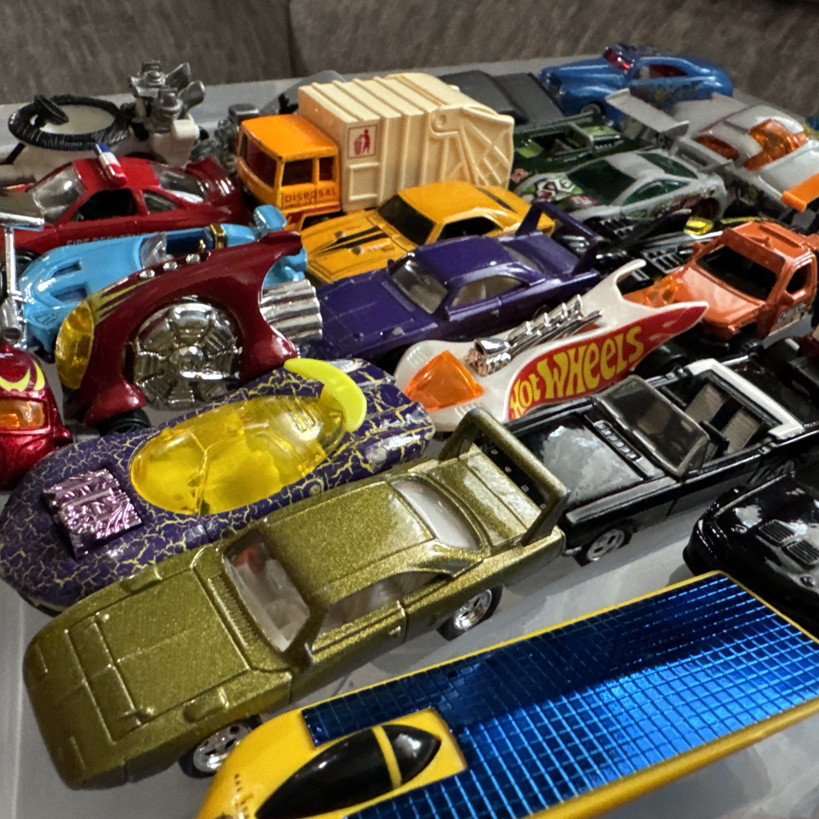 MINI MYSTERY CAR LOTS !!! Various Vintage Hot Wheels + 90s To 2000s Great Deal:)