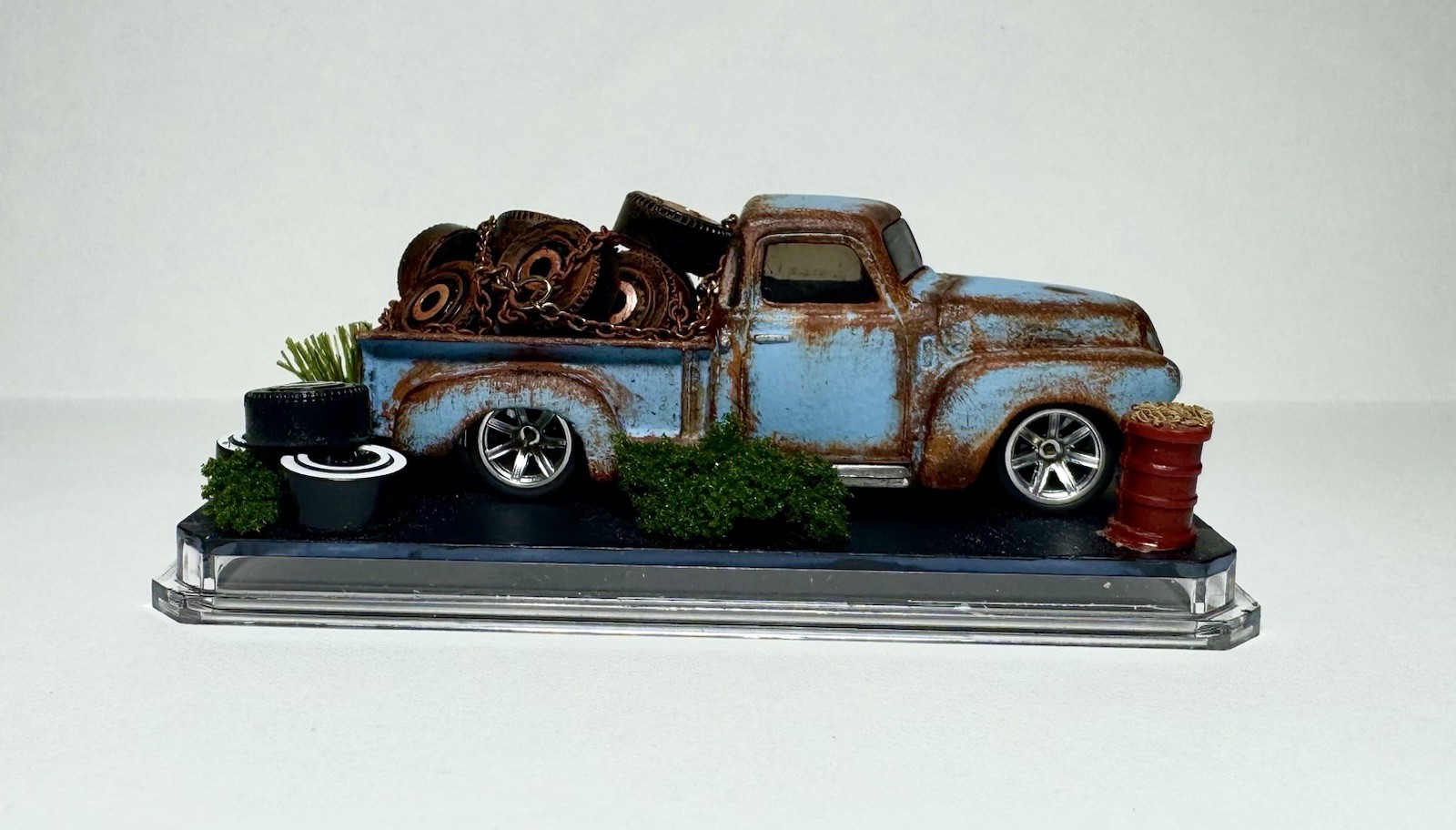 Custom Hot Wheels Blue 1953 Chevy Tire Truck Rat Rod Pickup W/ Real Riders