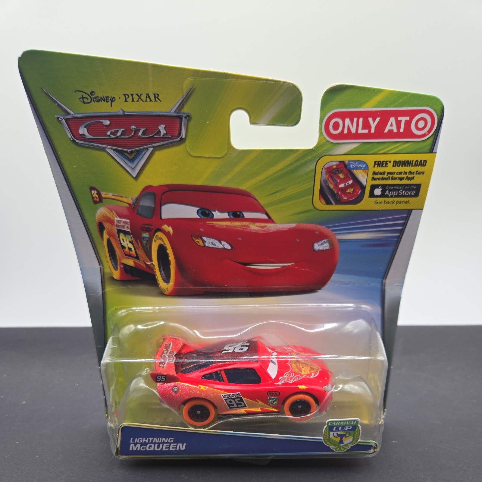 Disney Pixar Cars LIGHTNING MCQUEEN Carnival Cup Die-Cast T-ROC Target Ex. 2015