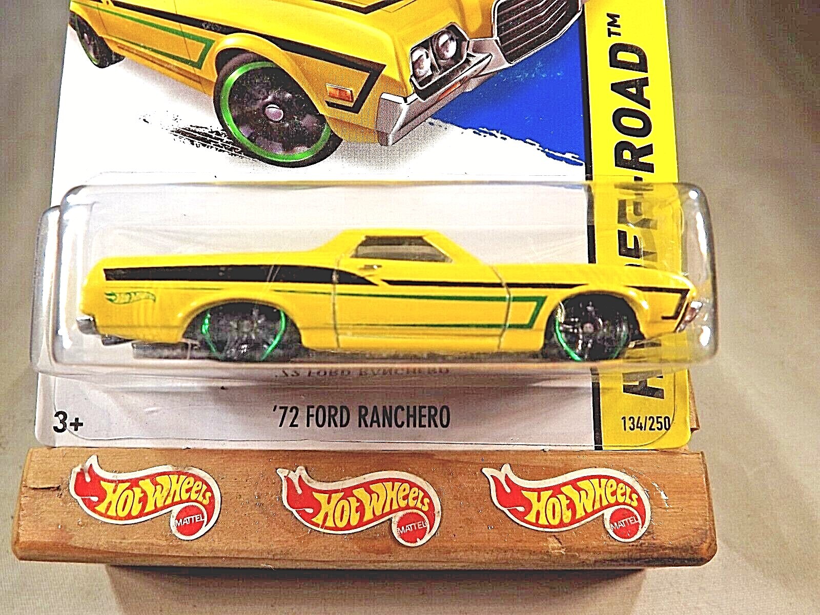 2014 Hot Wheels #134 HW Off-Road-HW Hot Trucks ’72 FORD RANCHERO Yellow w/Pr5 Sp