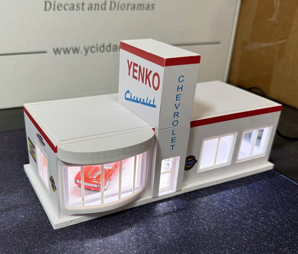 1/64 SCALE, YENKO CHEVROLET SHOWROOM DIORAMA!